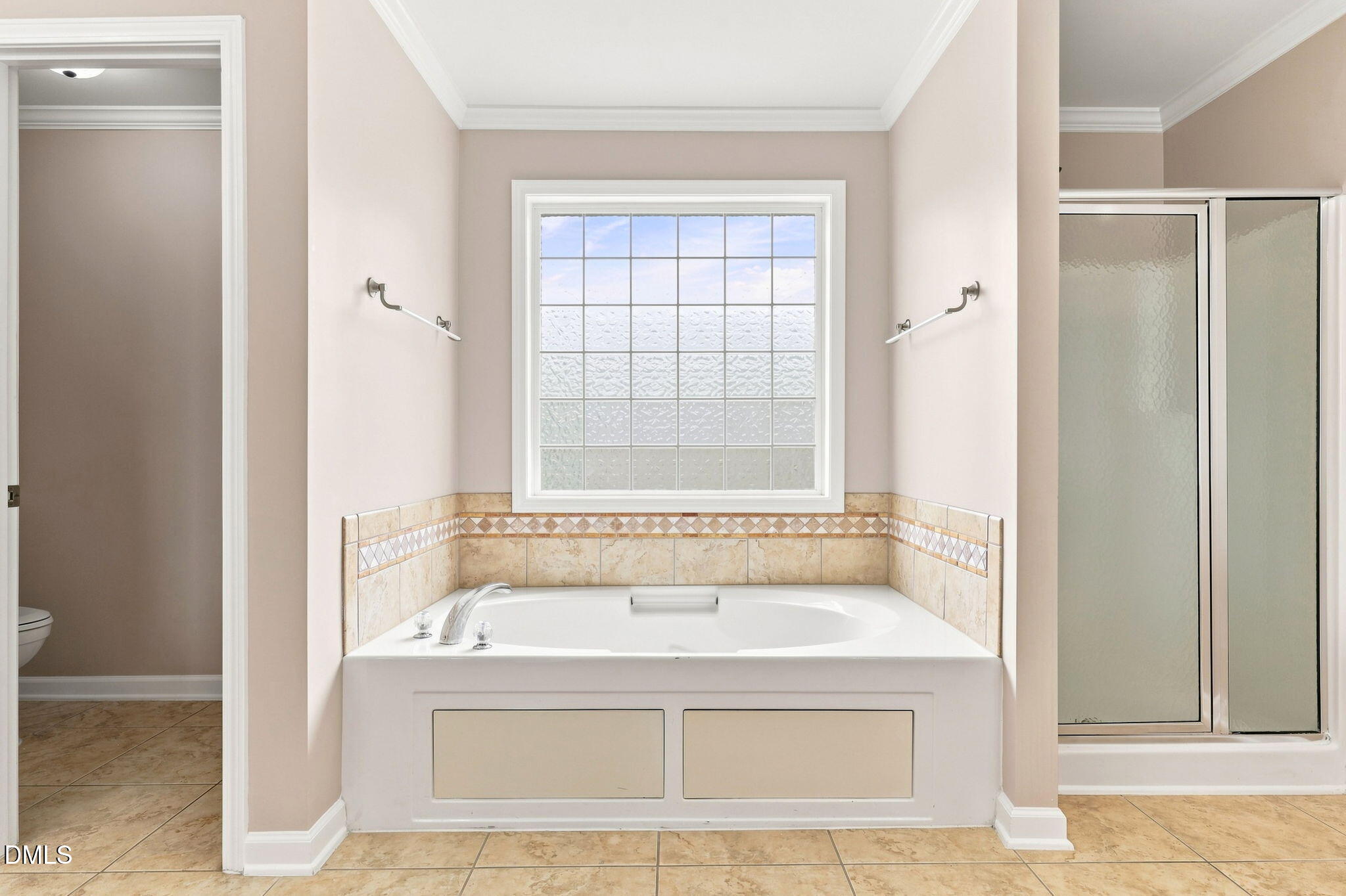 3220 Queensland Road Property Photo 30