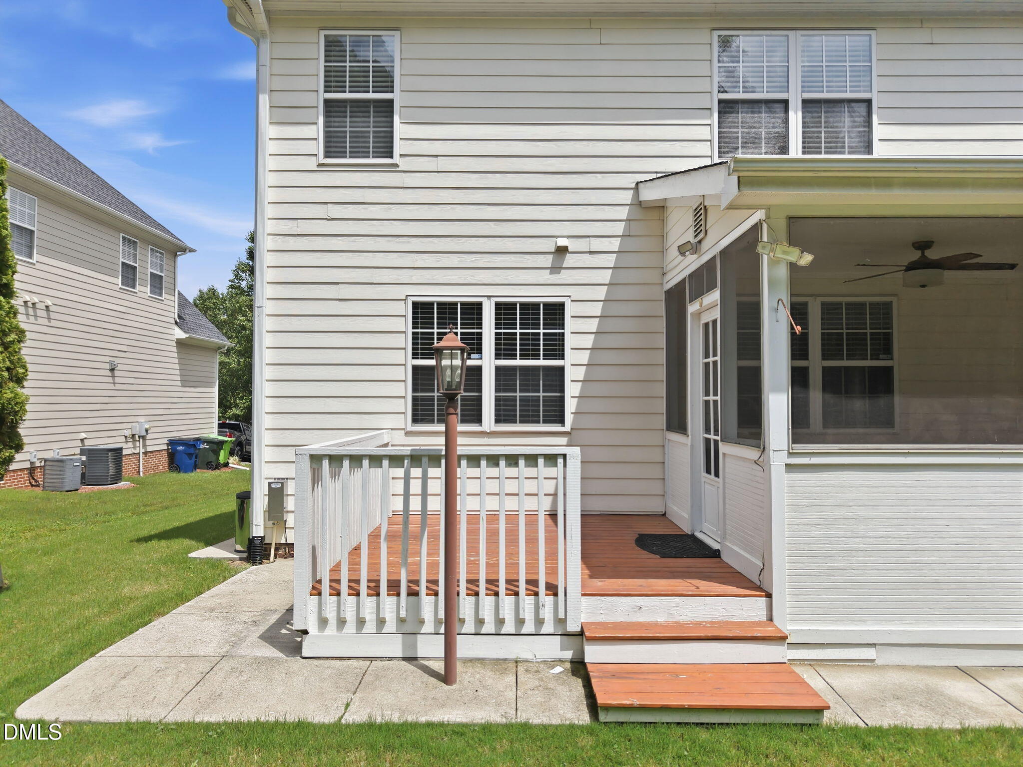 3220 Queensland Road Property Photo 45