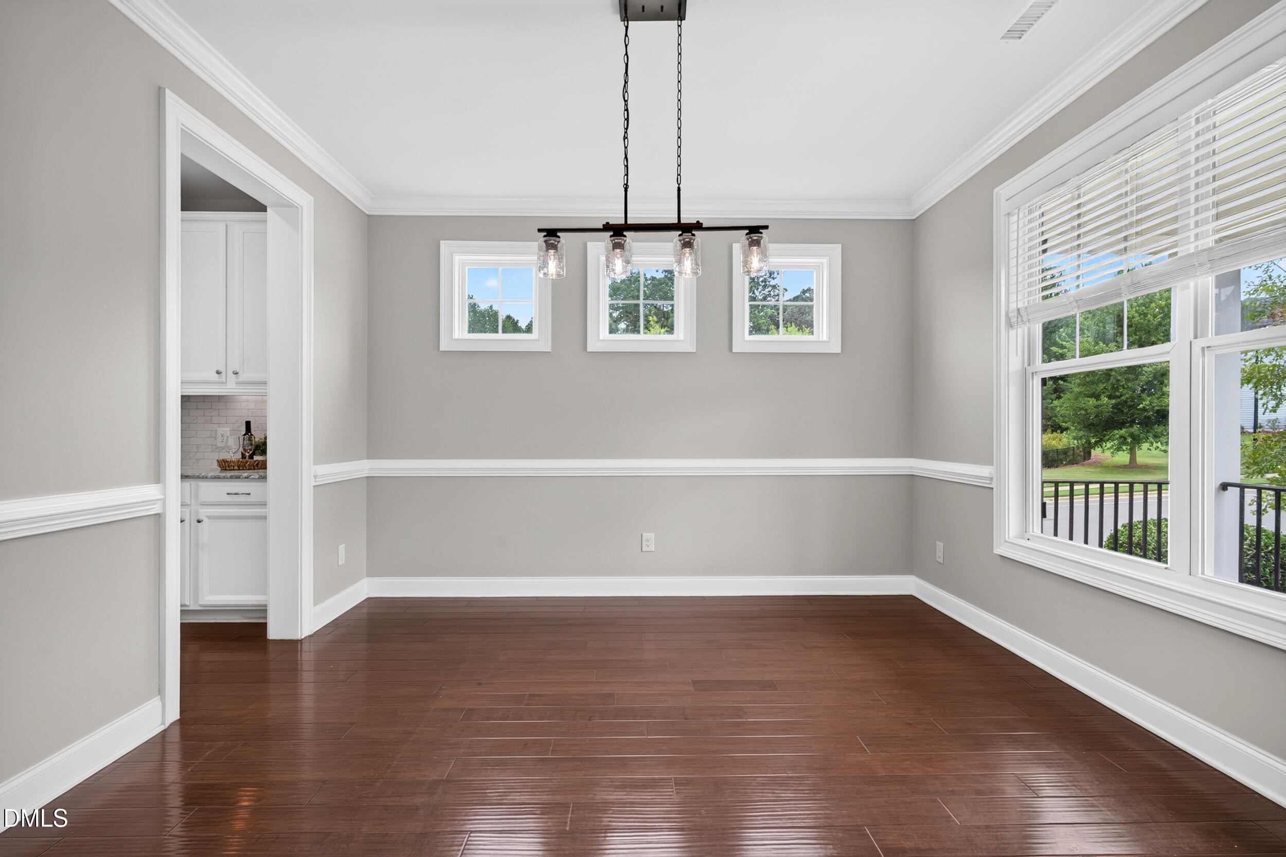 8404 Secreto Drive Property Photo 8