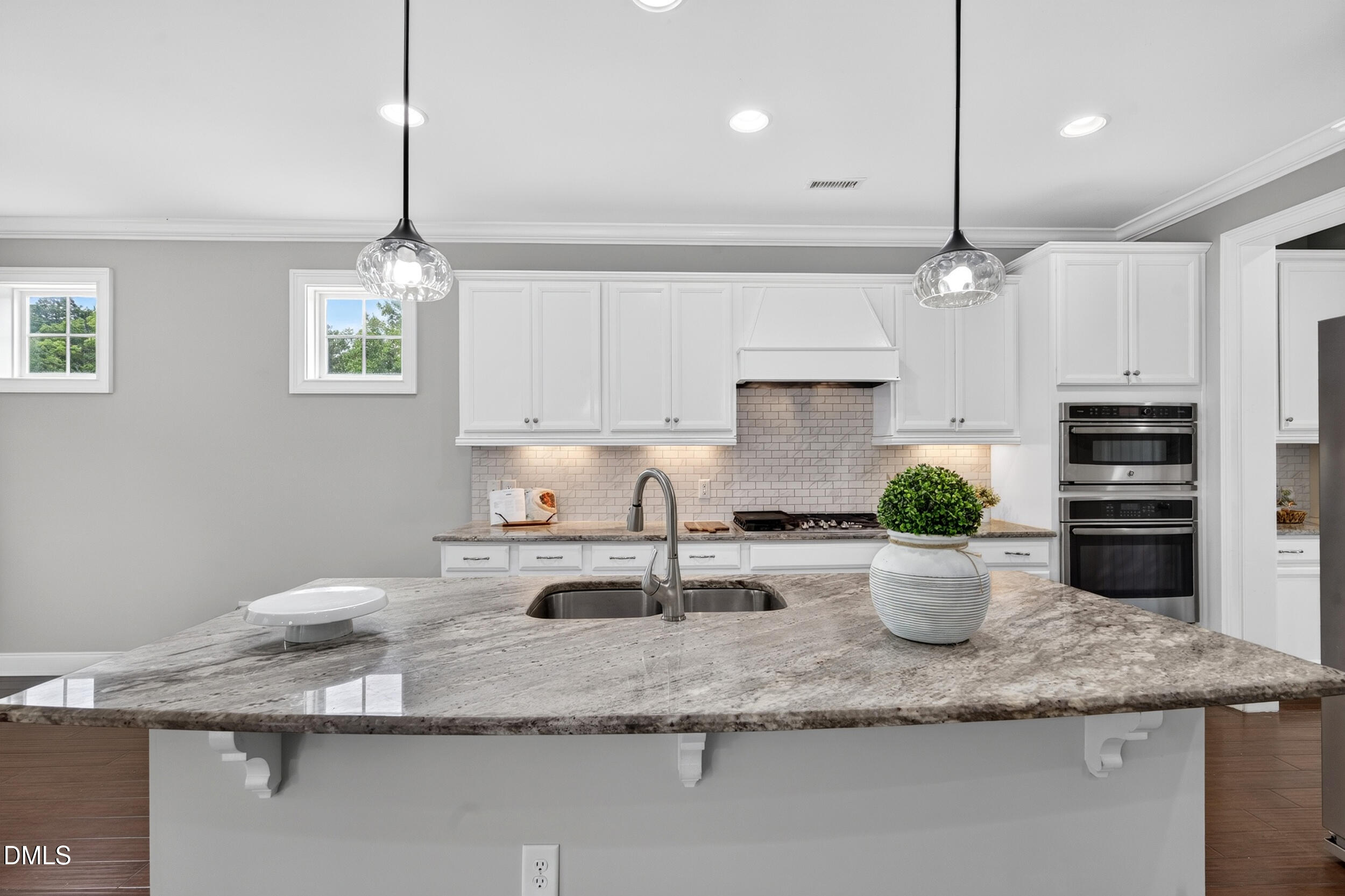 8404 Secreto Drive Property Photo 14