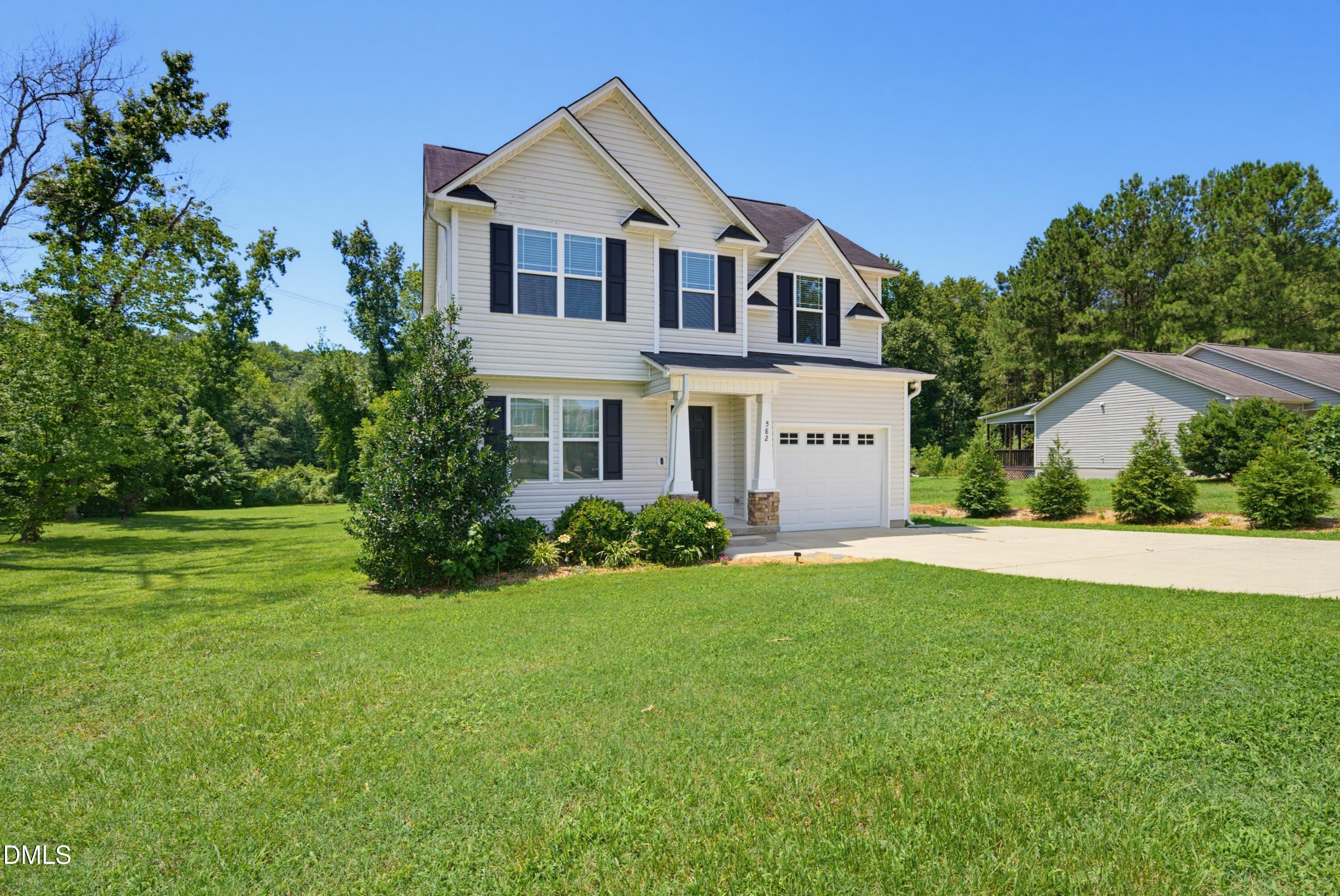 582 Roberts Road Property Photo 3