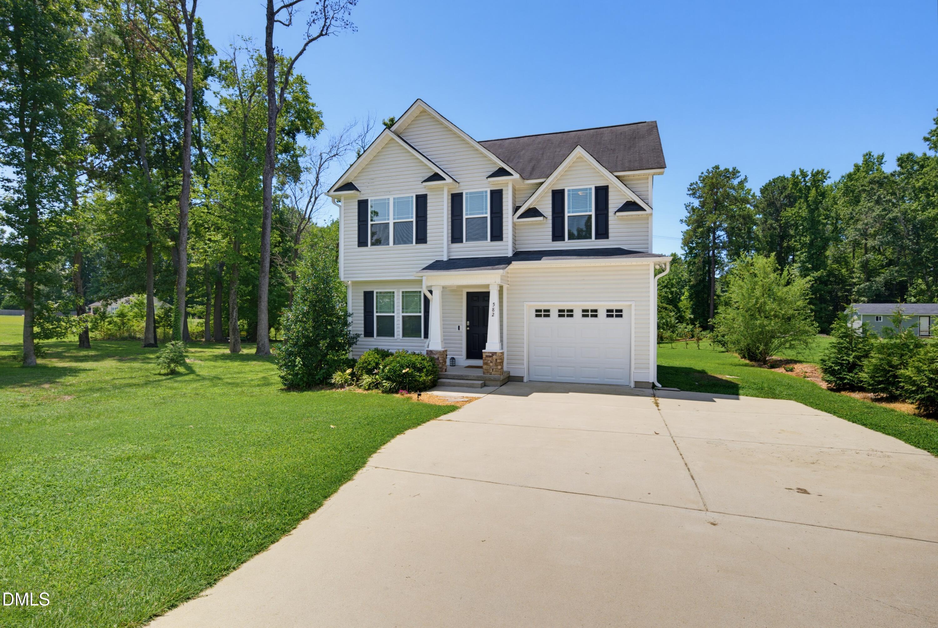 582 Roberts Road Property Photo 4