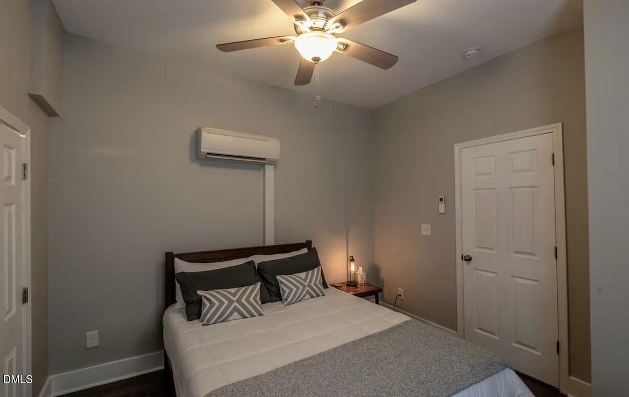 1505 S Roxboro Street Property Photo 8