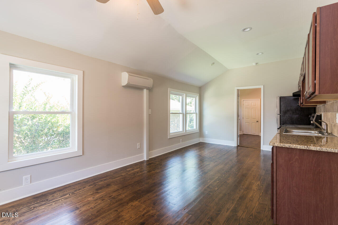 1505 S Roxboro Street Property Photo 12