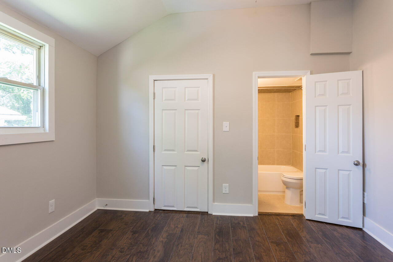 1505 S Roxboro Street Property Photo 16