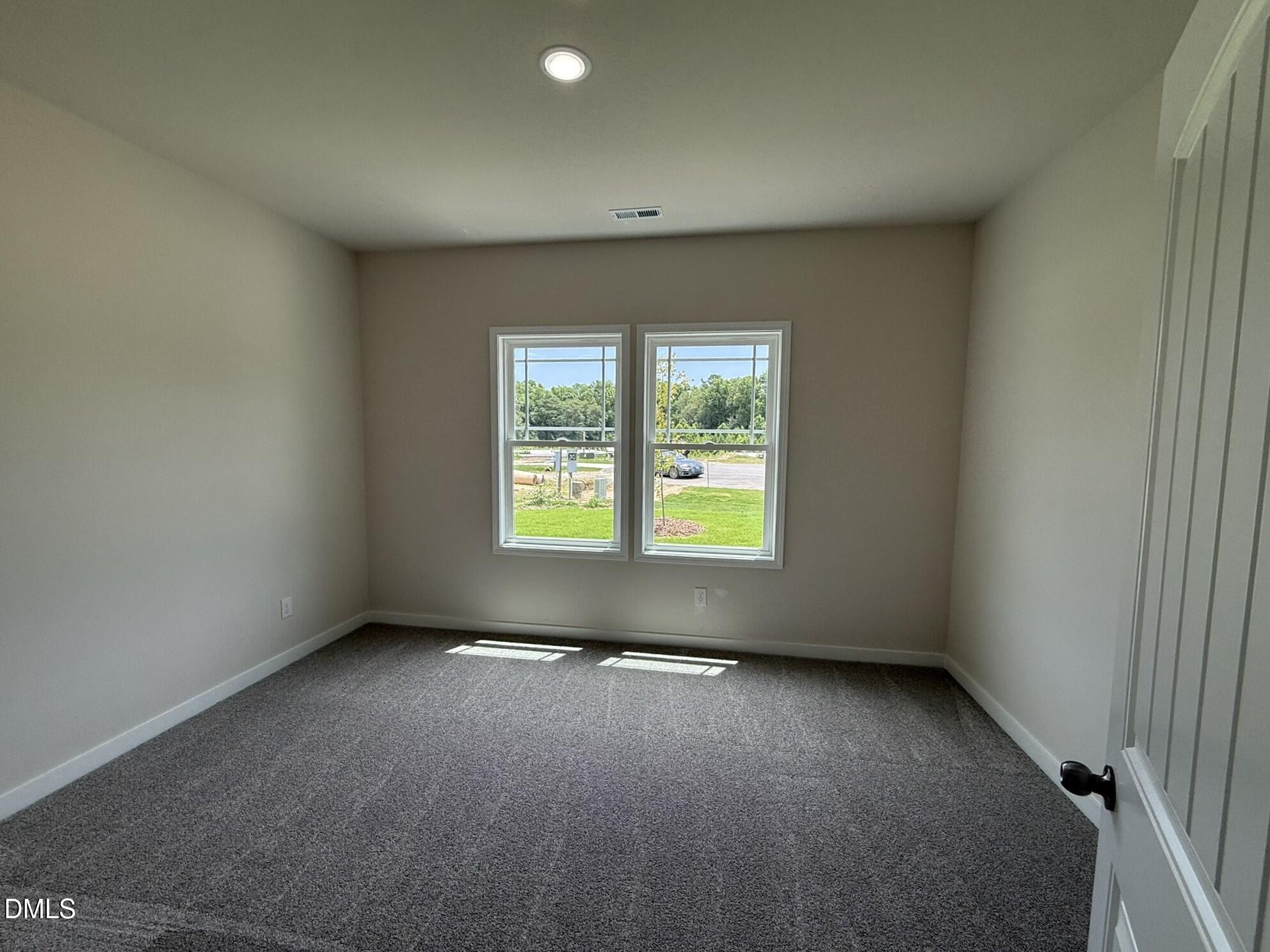 111 Finch Lane Property Photo 18