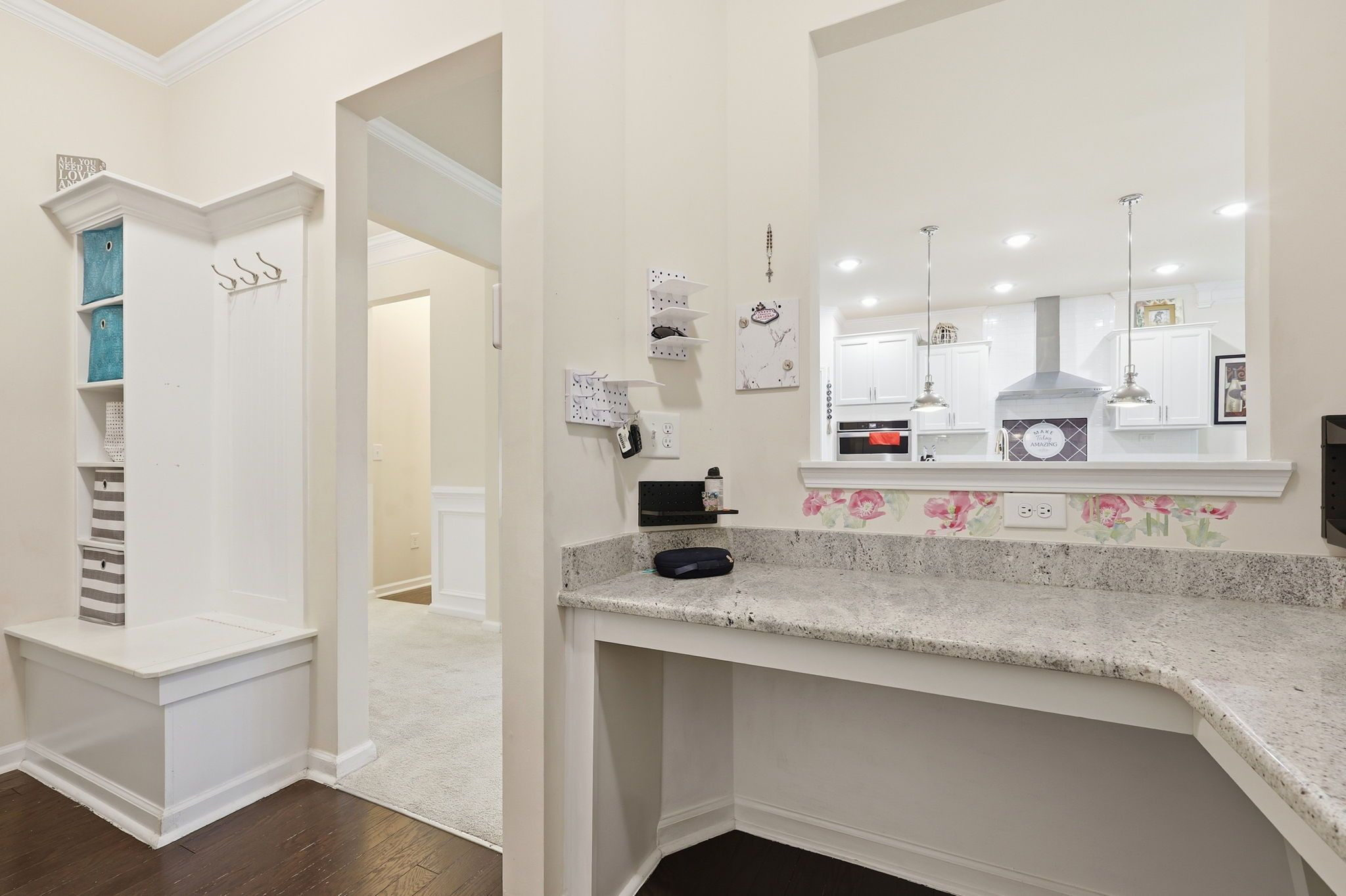 555 Spire Bend Property Photo 12