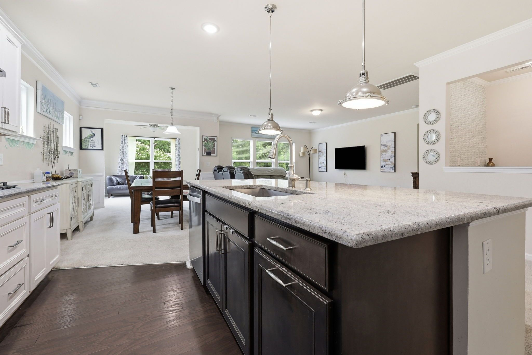 555 Spire Bend Property Photo 17