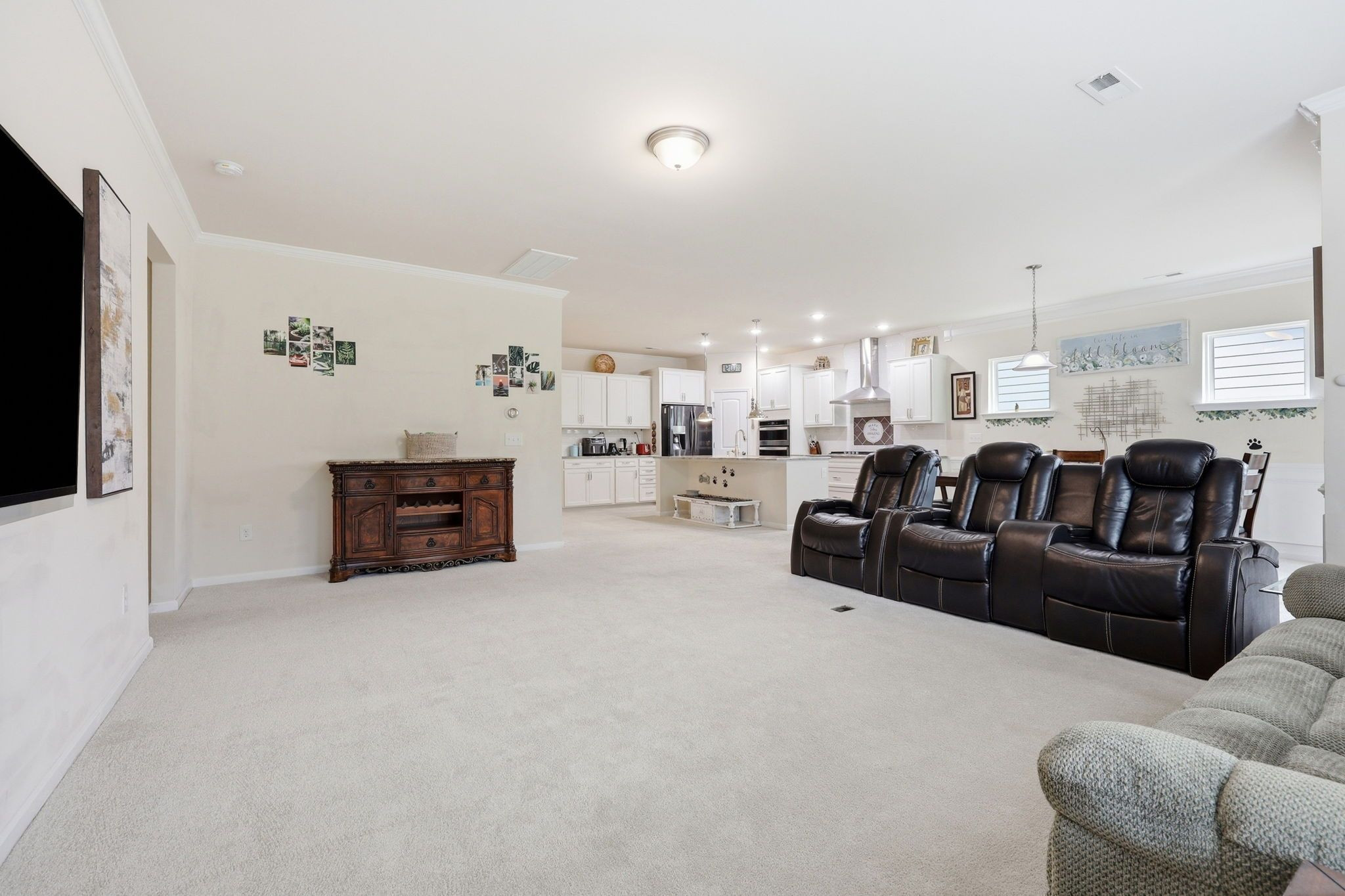 555 Spire Bend Property Photo 22