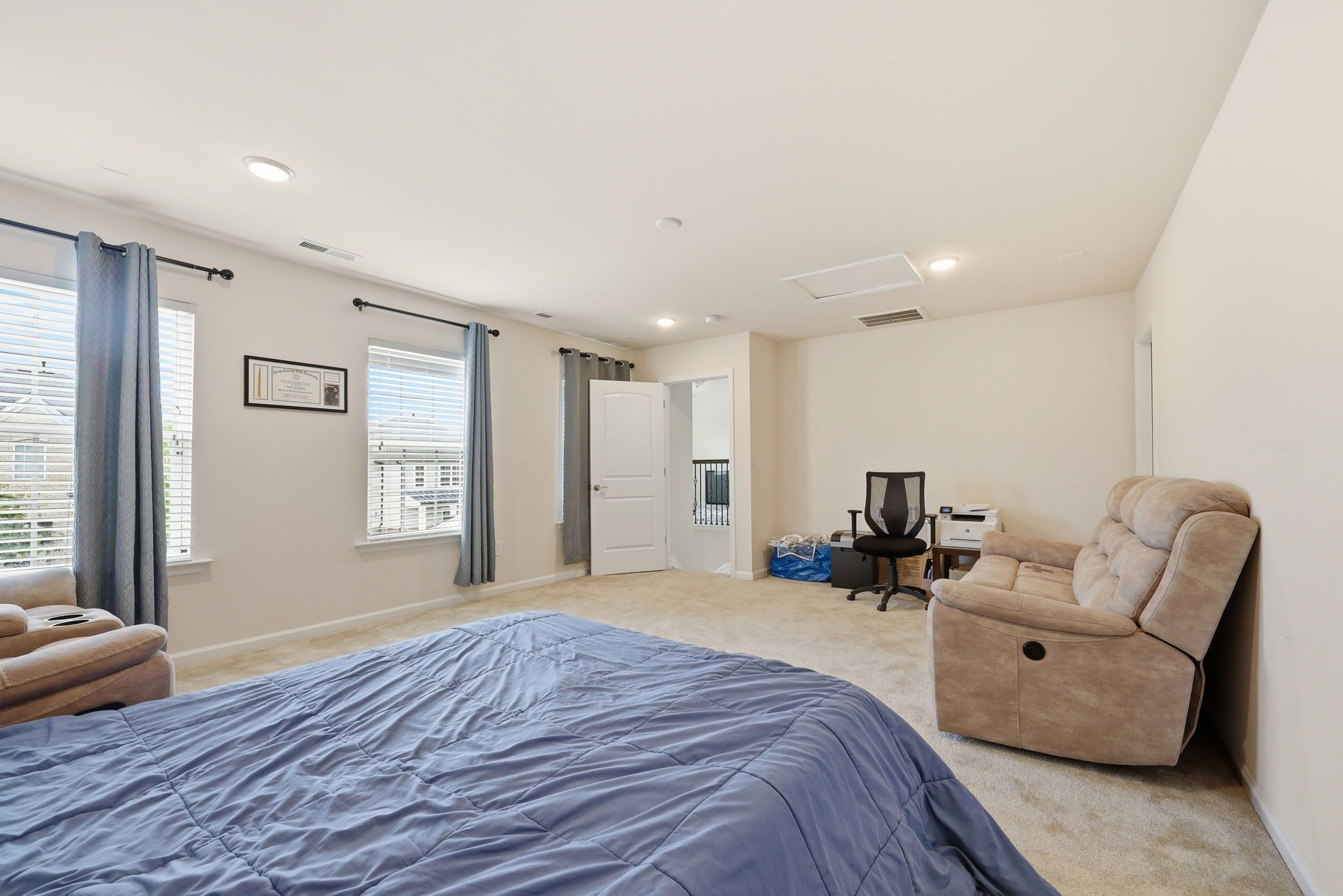 555 Spire Bend Property Photo 27