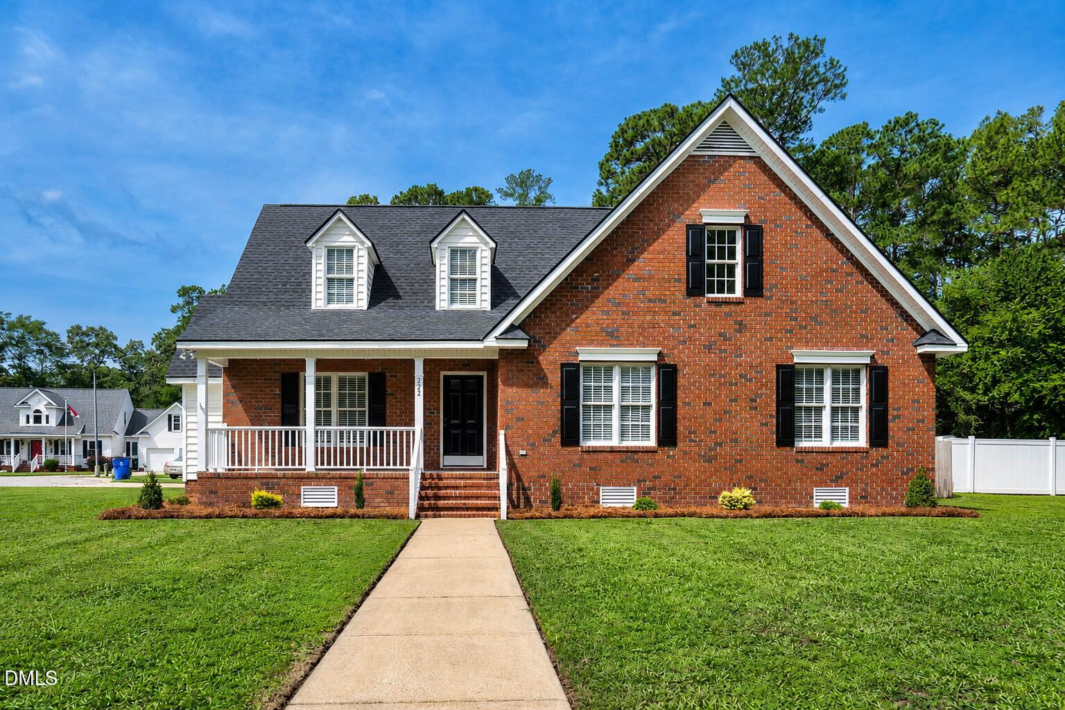 222 Woodfield Drive Property Photo 2