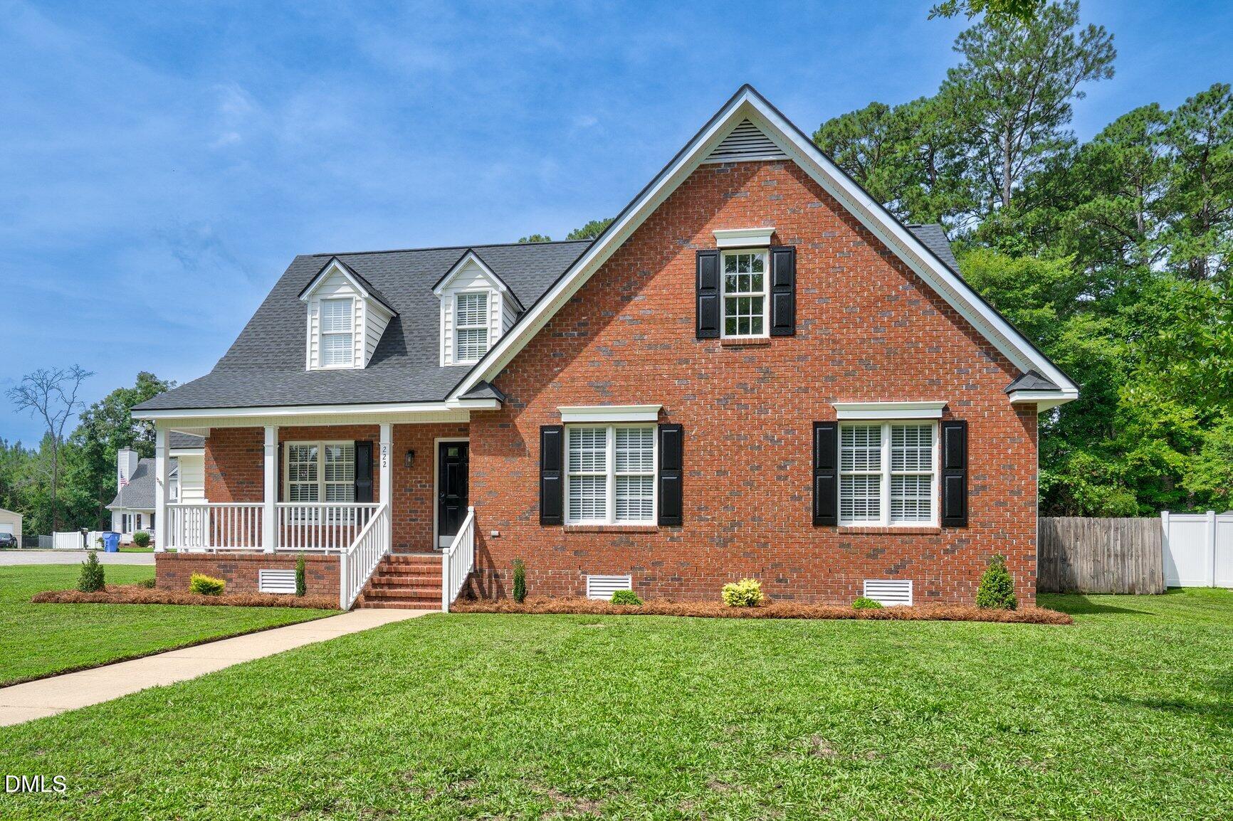 222 Woodfield Drive Property Photo 3