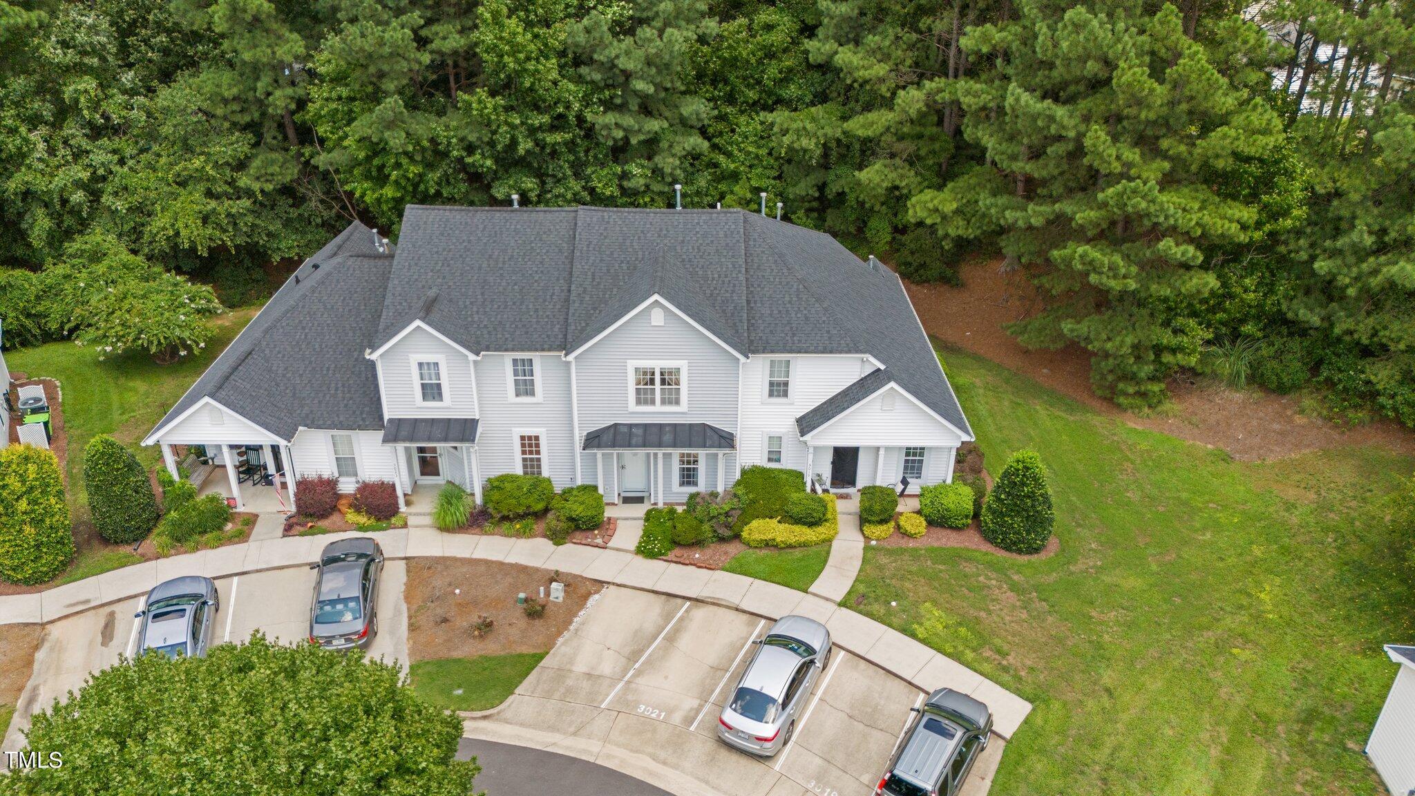 3021 White Cloud Circle Property Photo 2