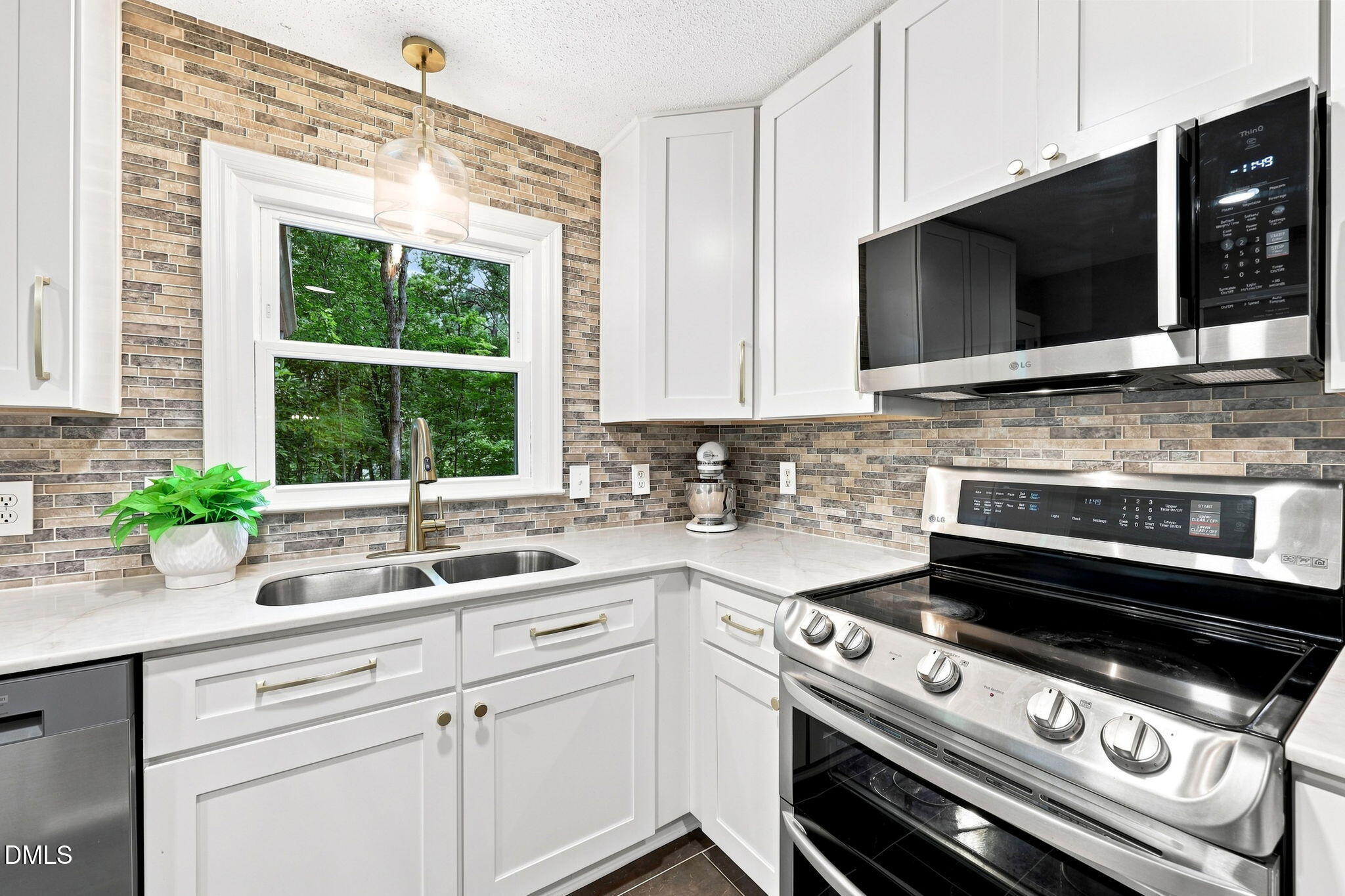 1206 Wishaw Court Property Photo 10