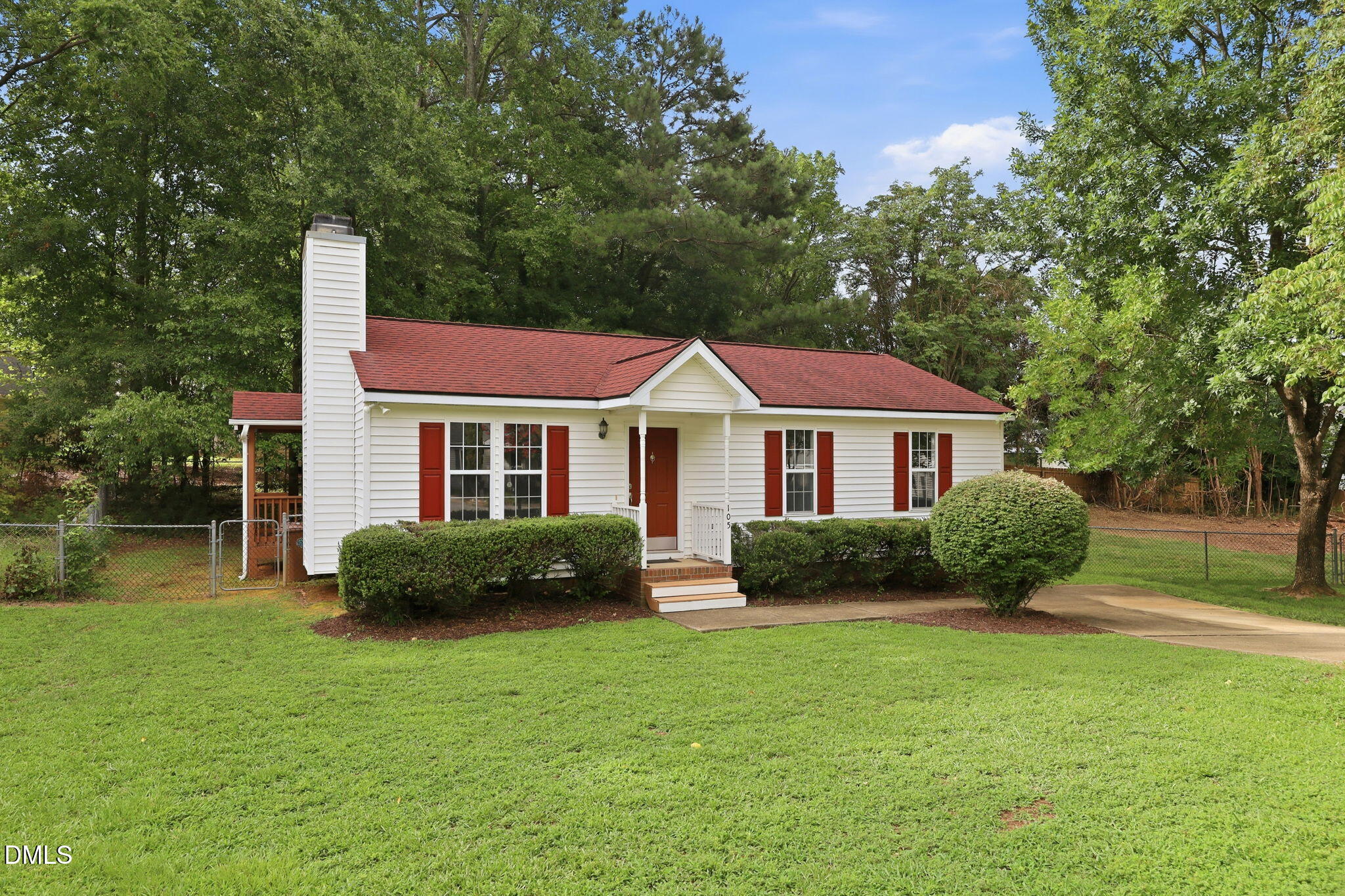 105 Cabrita Court Property Photo 2