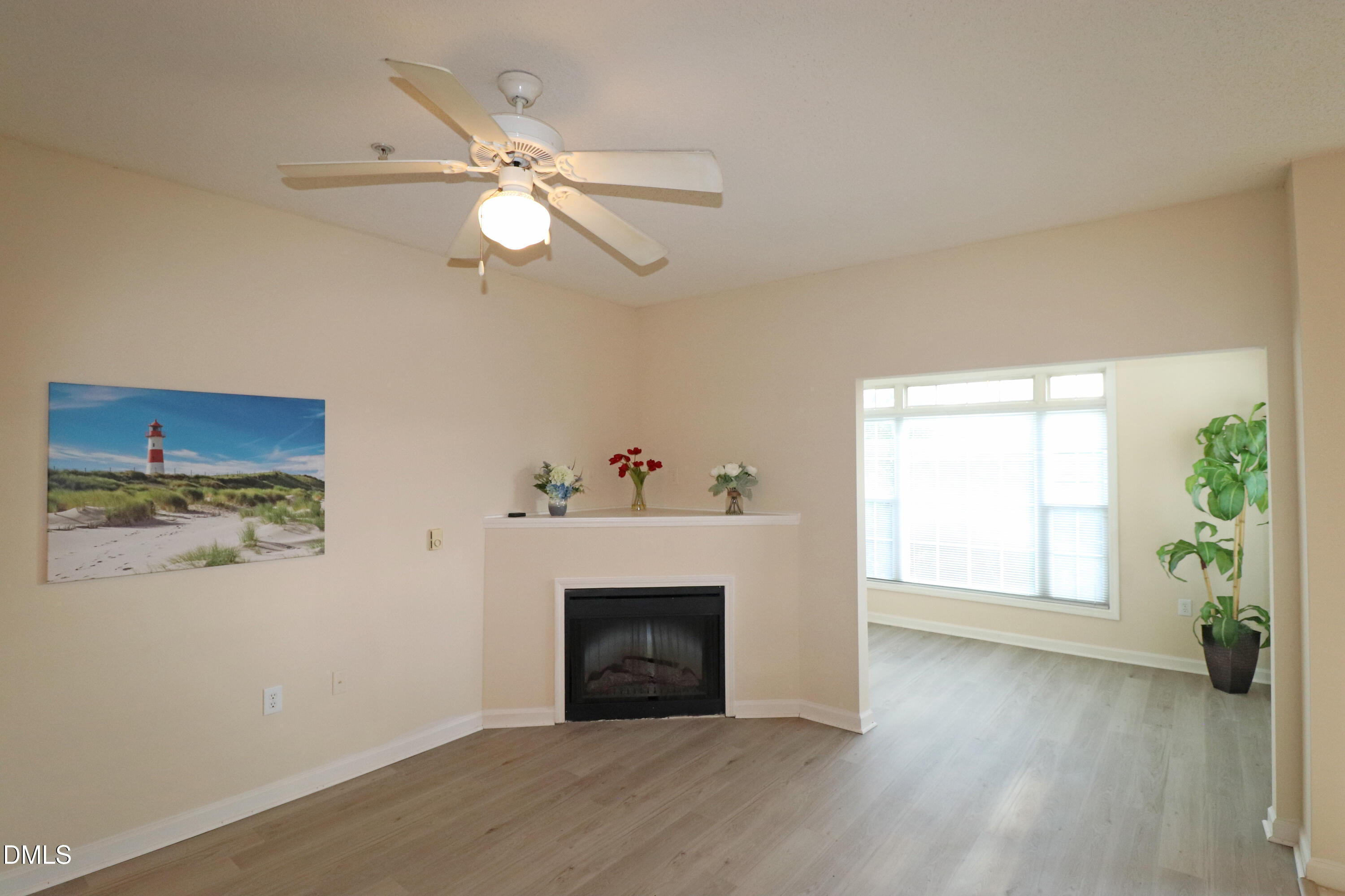 2520 Friedland 202 Property Photo 2