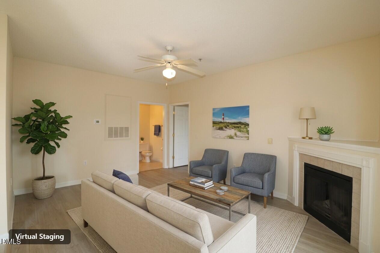 2520 Friedland 202 Property Photo 5