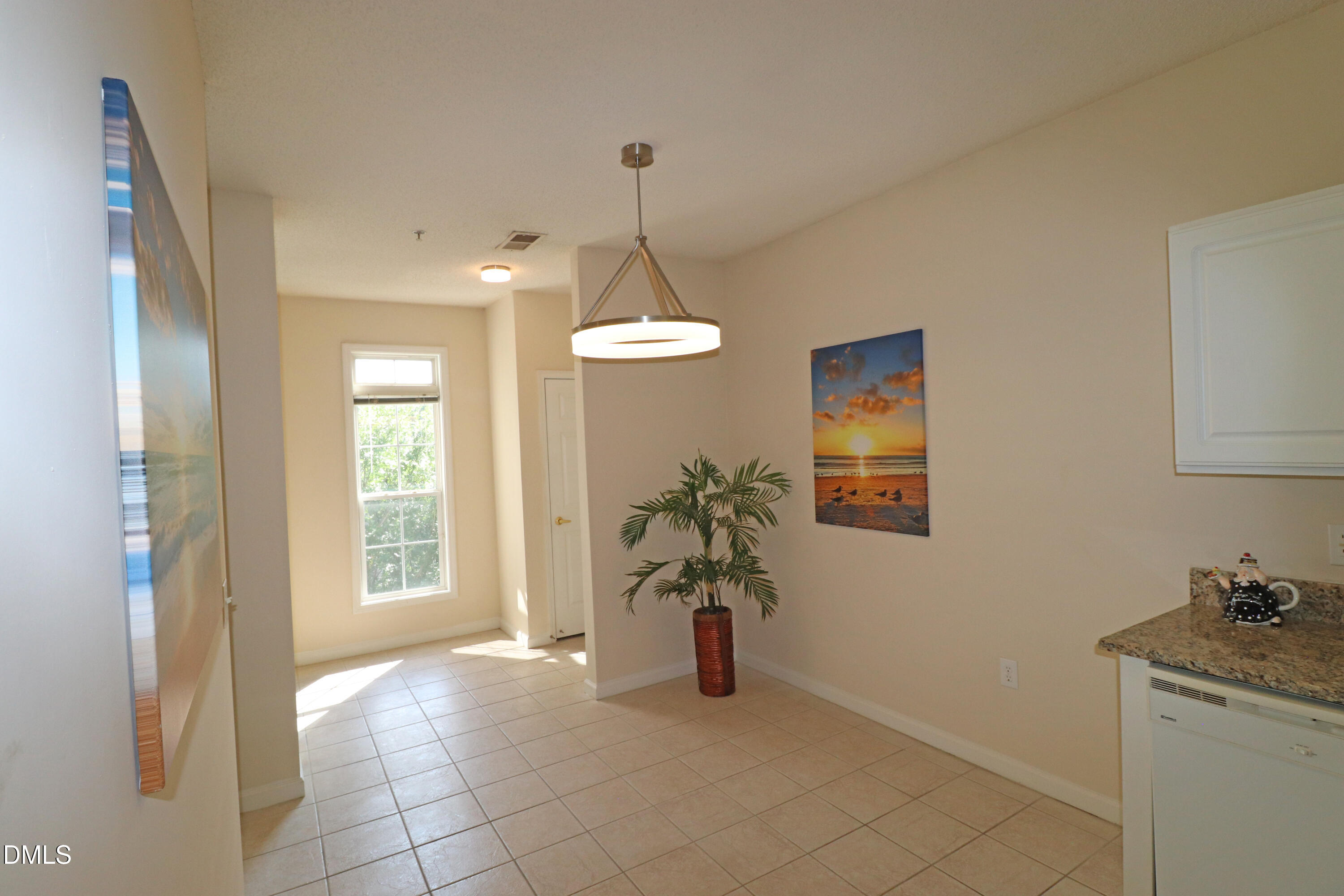 2520 Friedland 202 Property Photo 17
