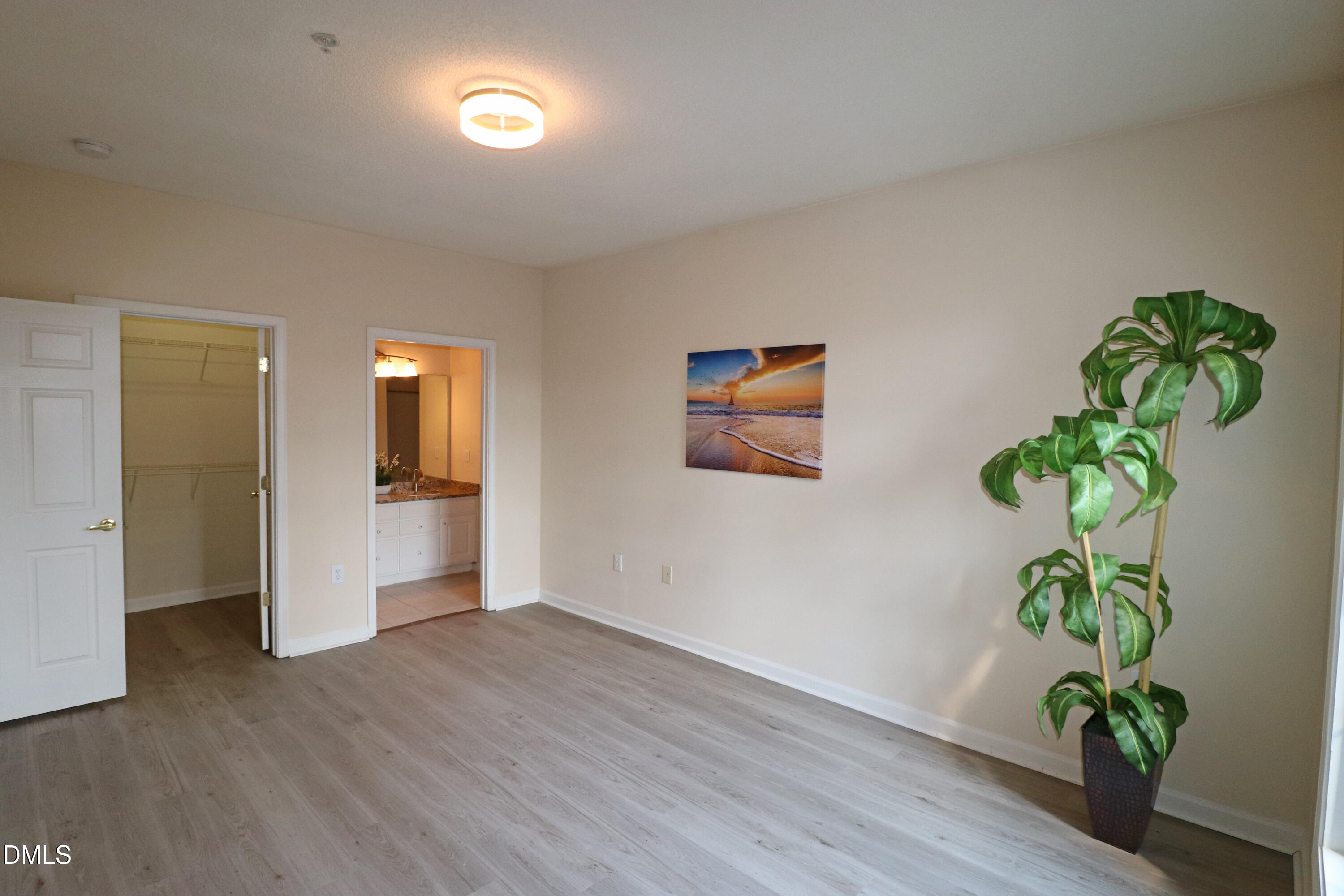 2520 Friedland 202 Property Photo 22
