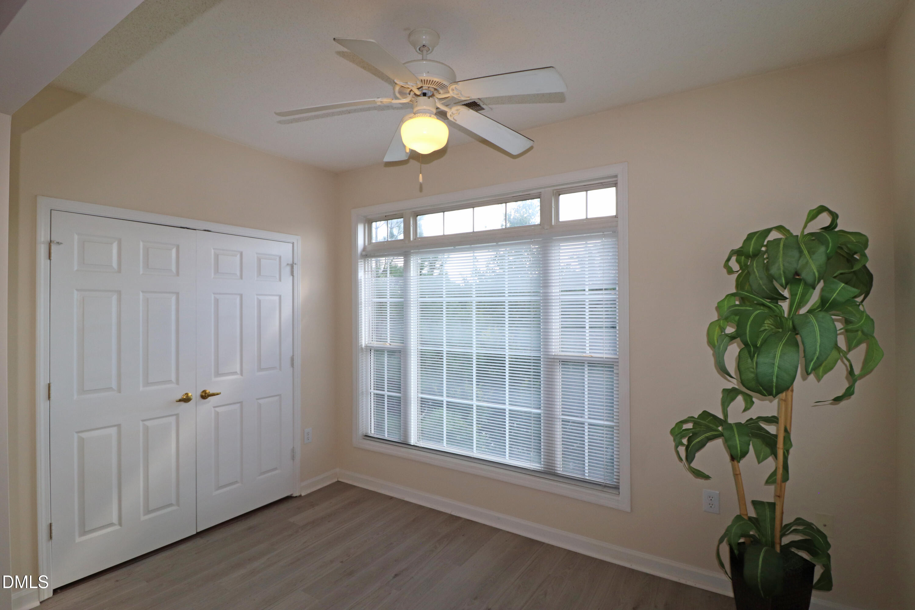 2520 Friedland 202 Property Photo 34