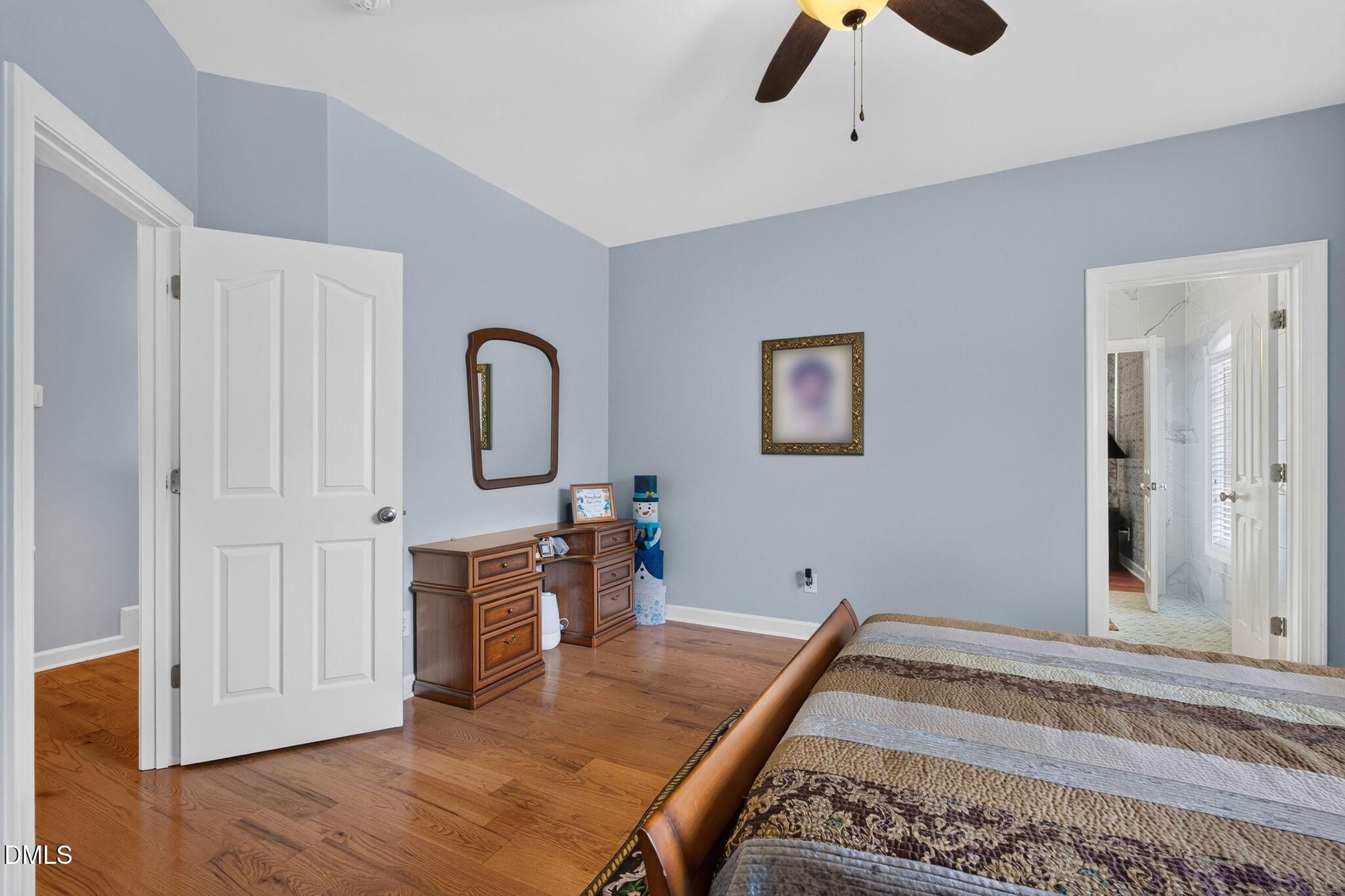 1033 Kennicott Avenue Property Photo 38