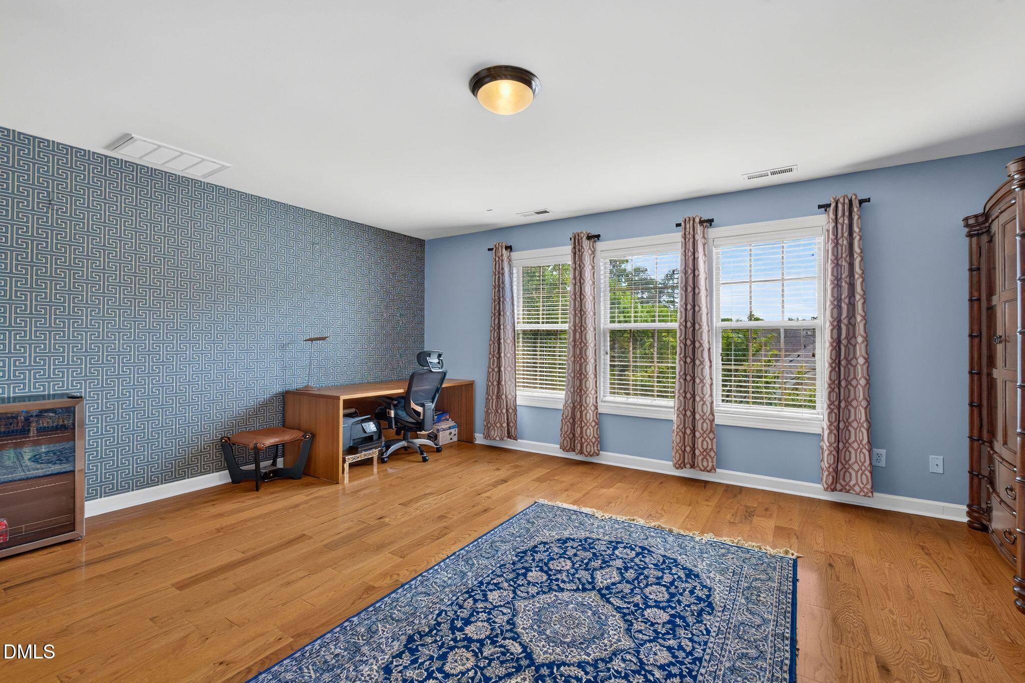 1033 Kennicott Avenue Property Photo 46