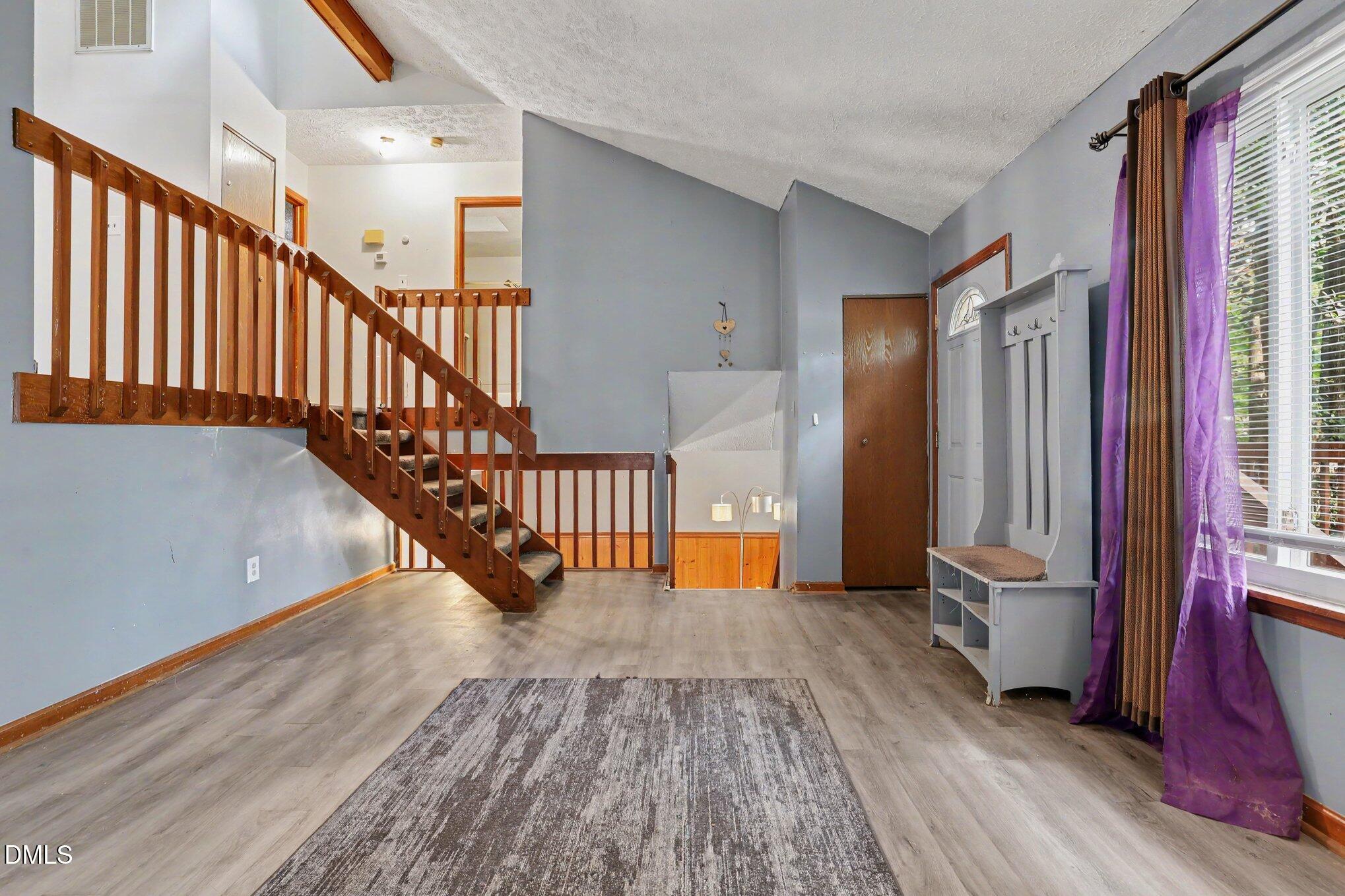4232 Labrador Drive Property Photo 7