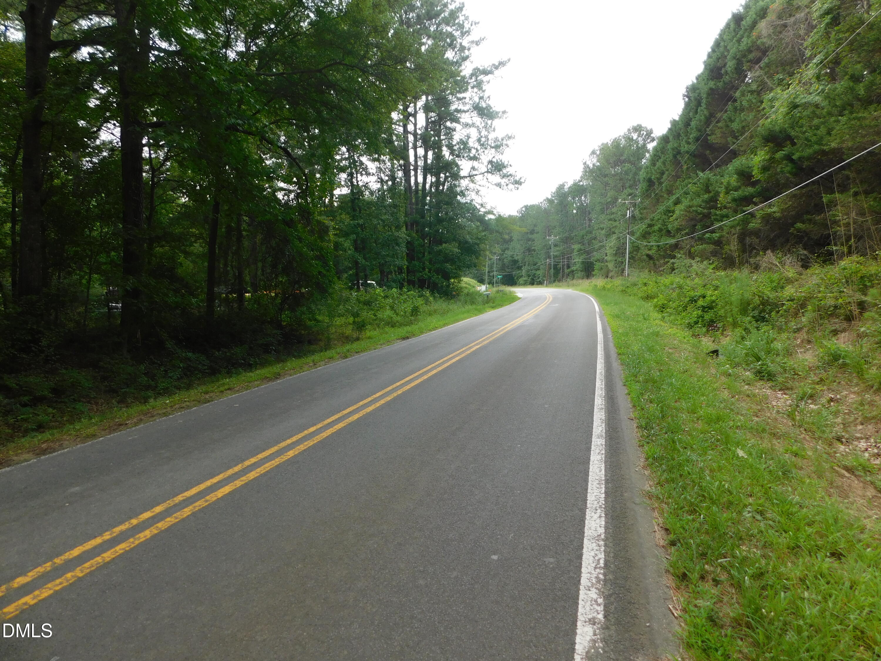 4815 Redwood Road Property Photo 2