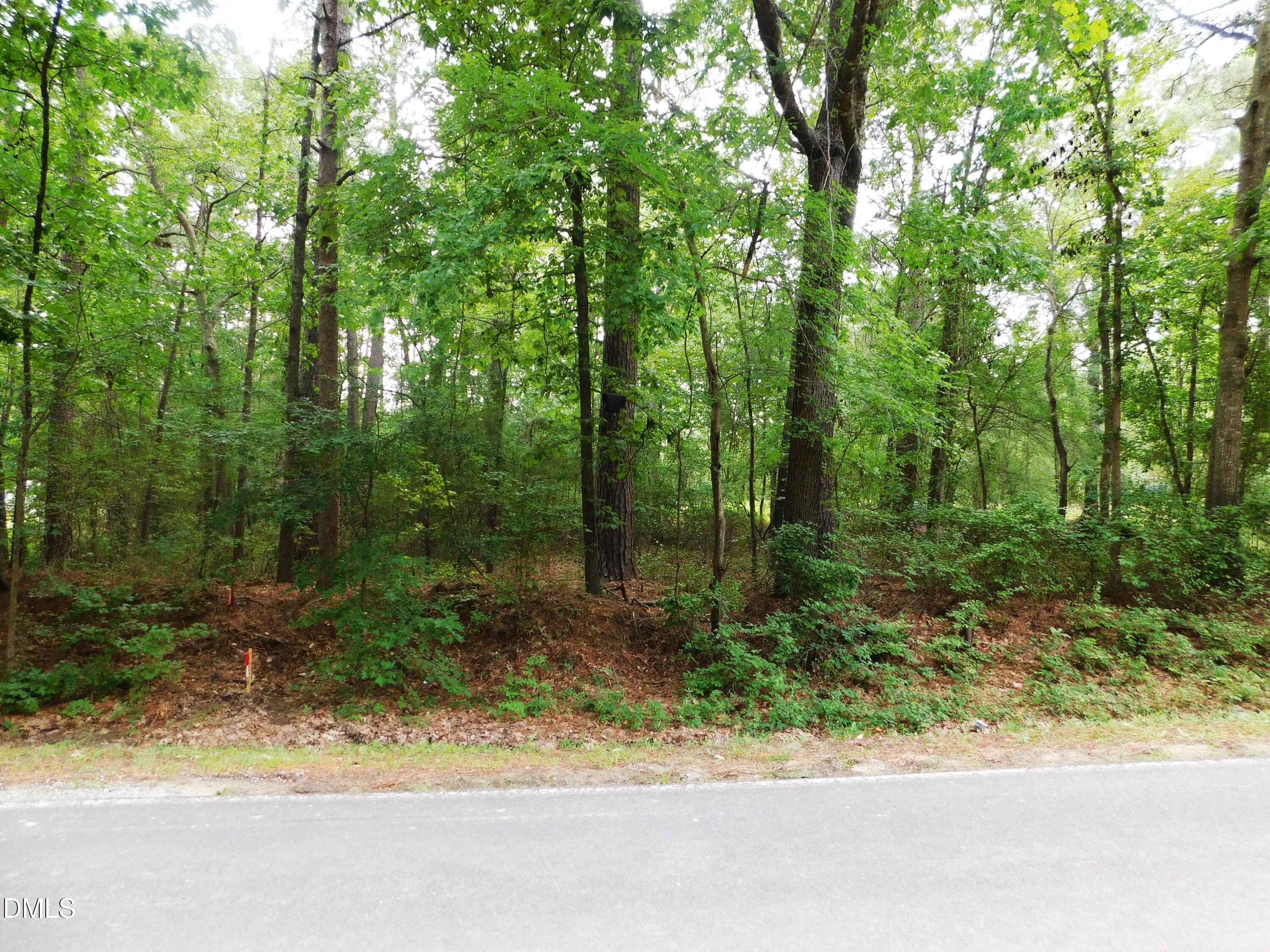 4815 Redwood Road Property Photo 7