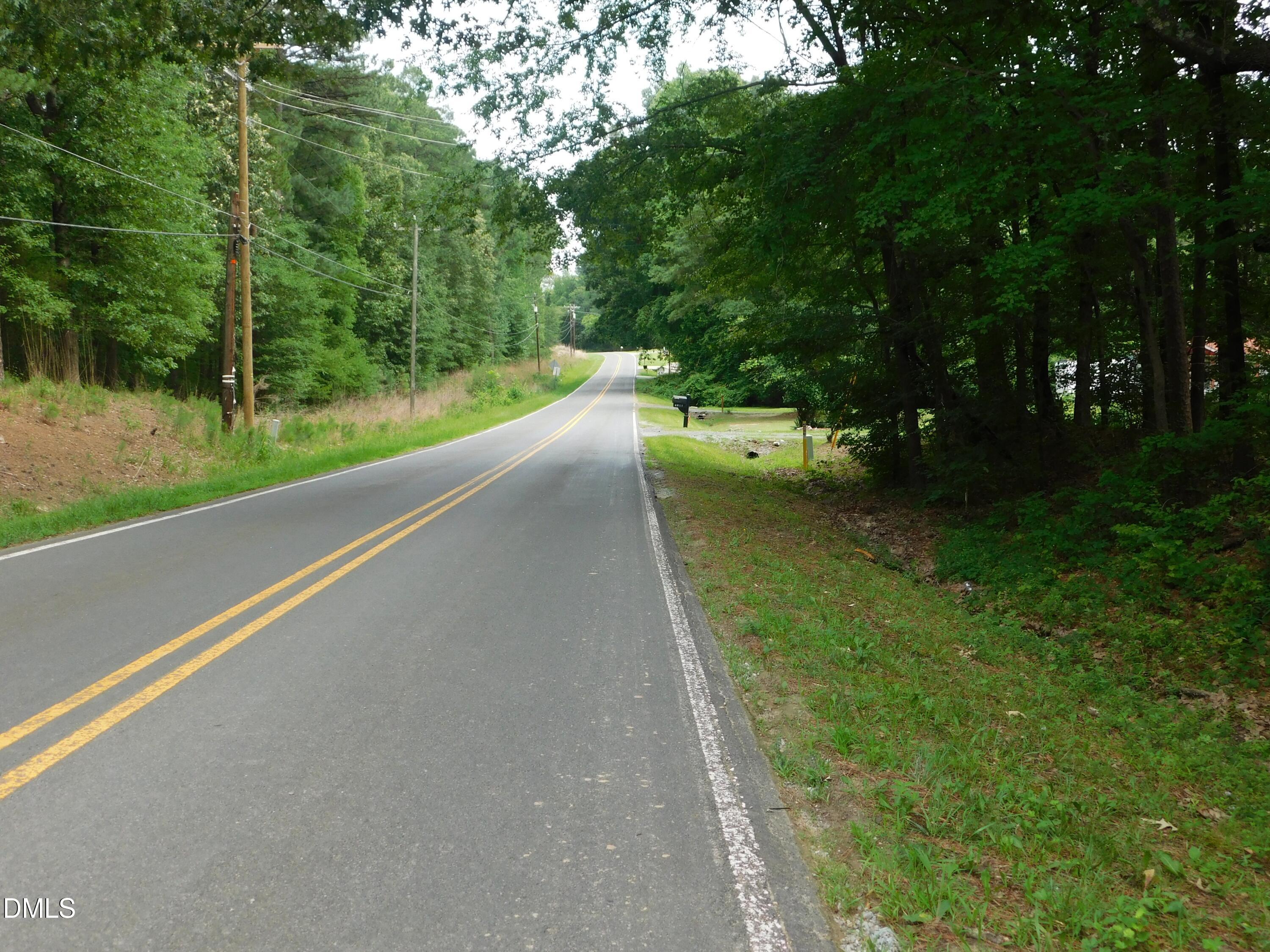 4815 Redwood Road Property Photo 15