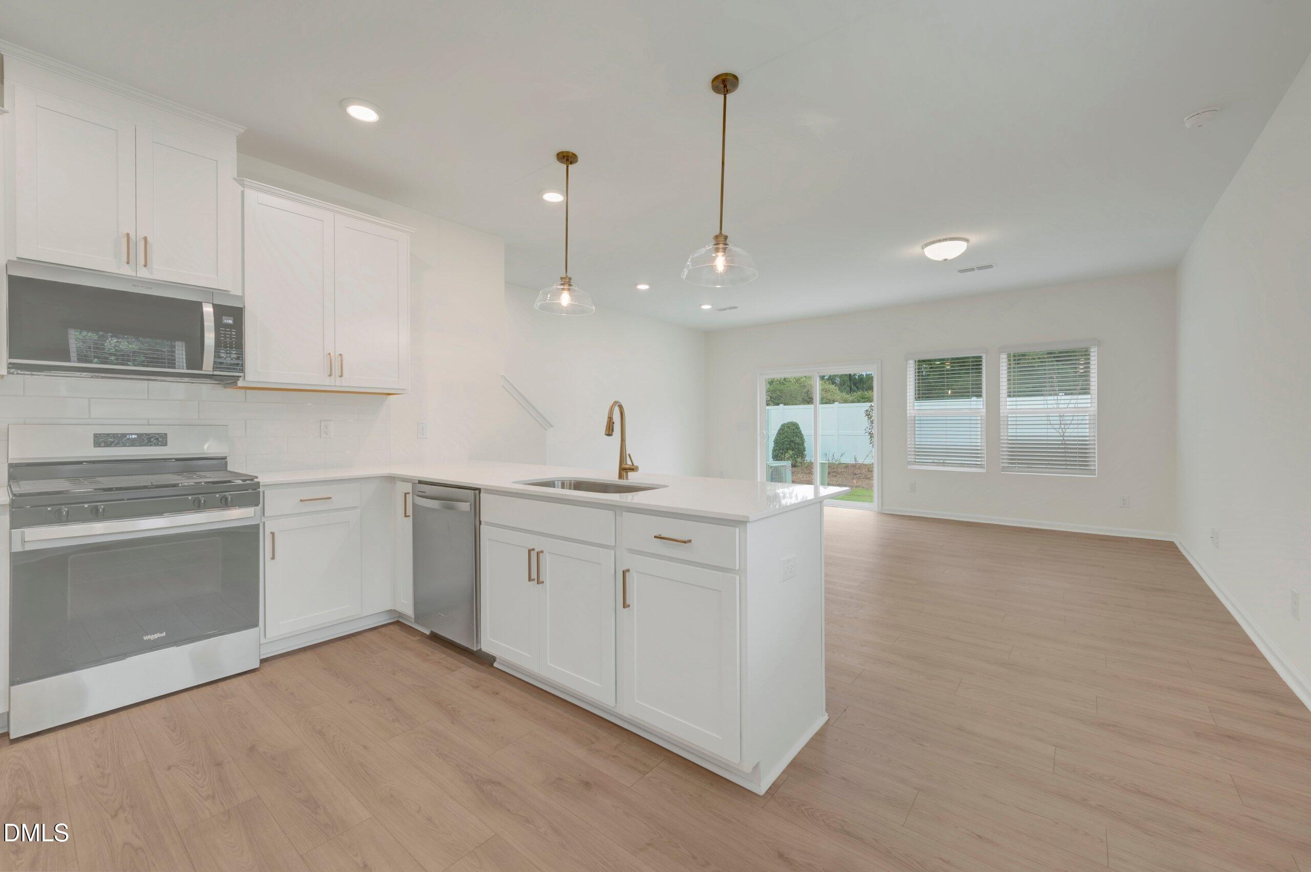 5018 Silver Brook Road Property Photo 4