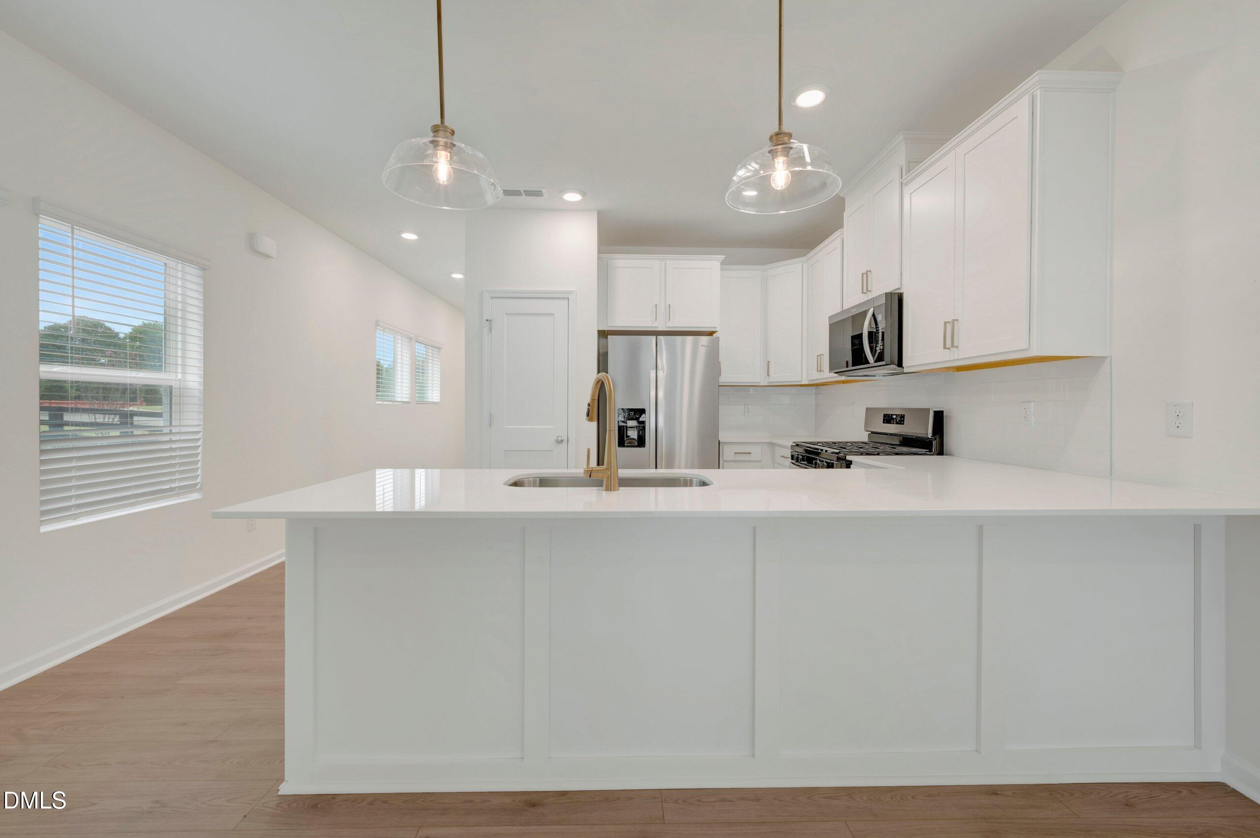 5018 Silver Brook Road Property Photo 8