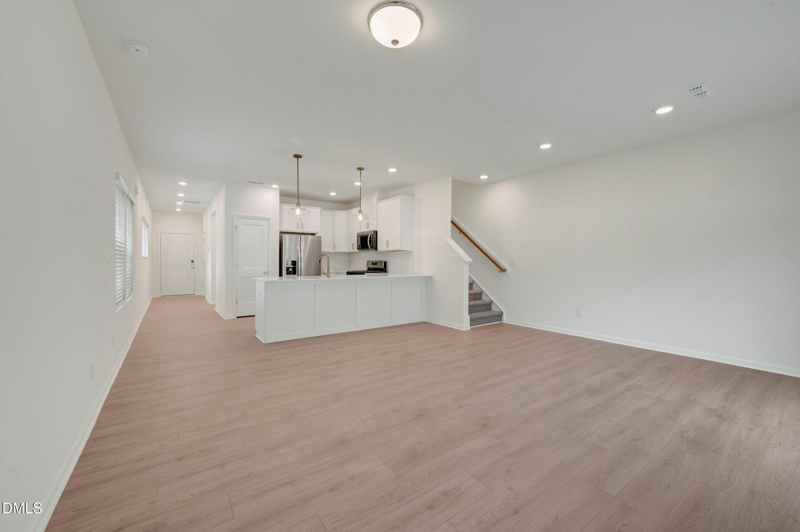 5018 Silver Brook Road Property Photo 10
