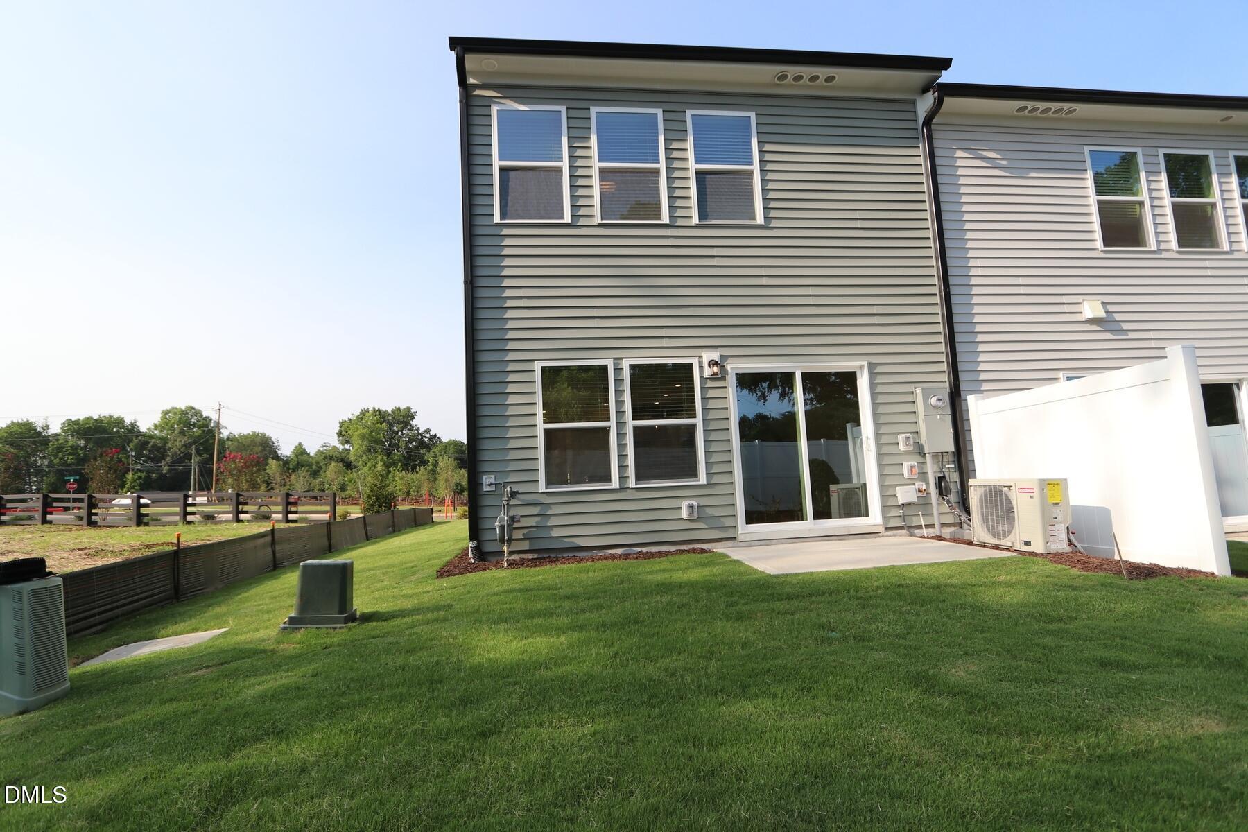 5018 Silver Brook Road Property Photo 4