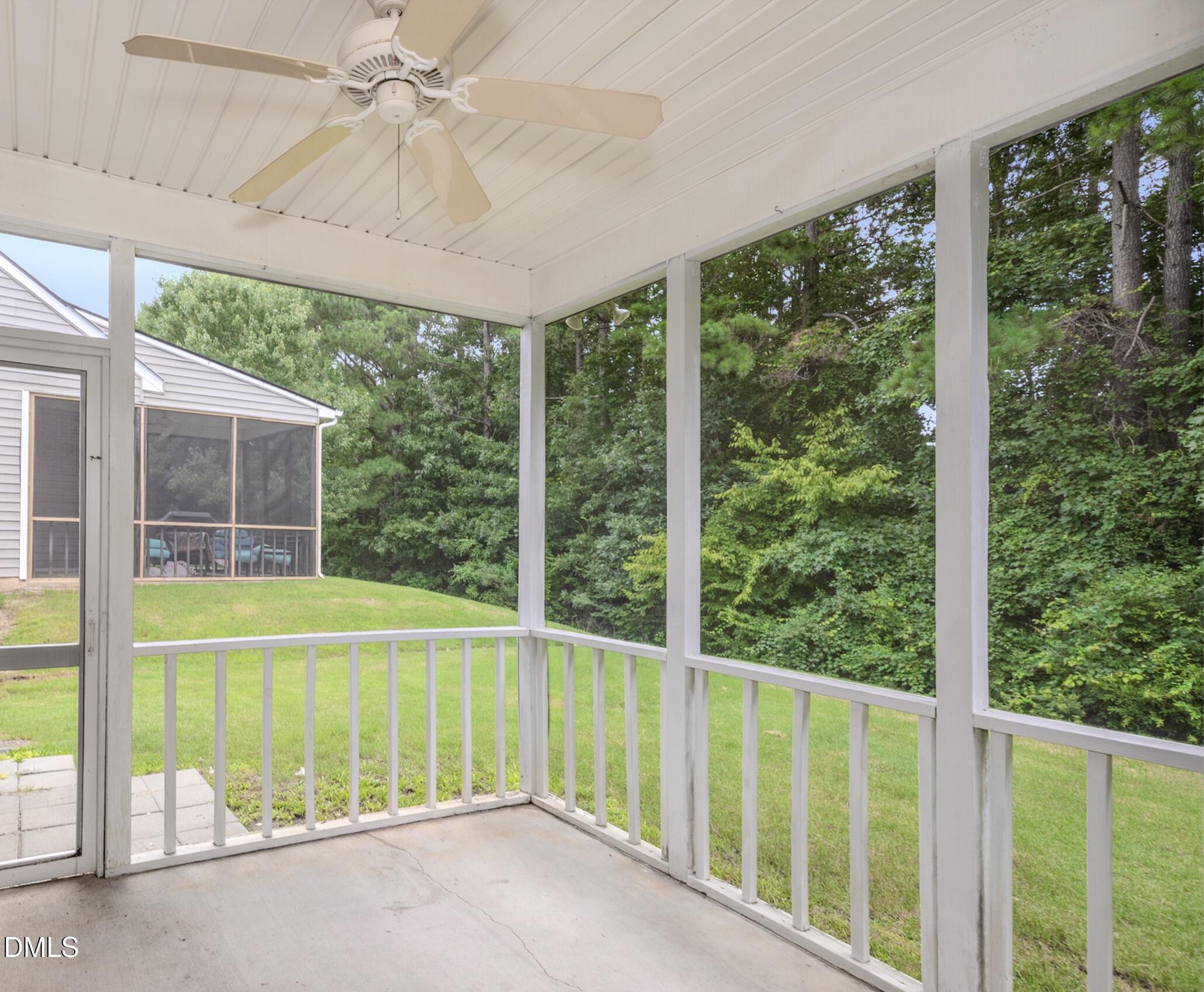 633 Woodson Drive Property Photo 7