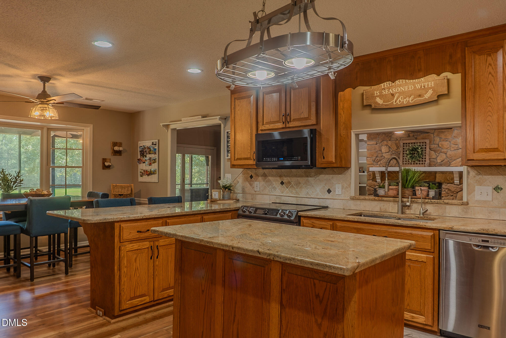 5301 Sky Lane Drive Property Photo 15