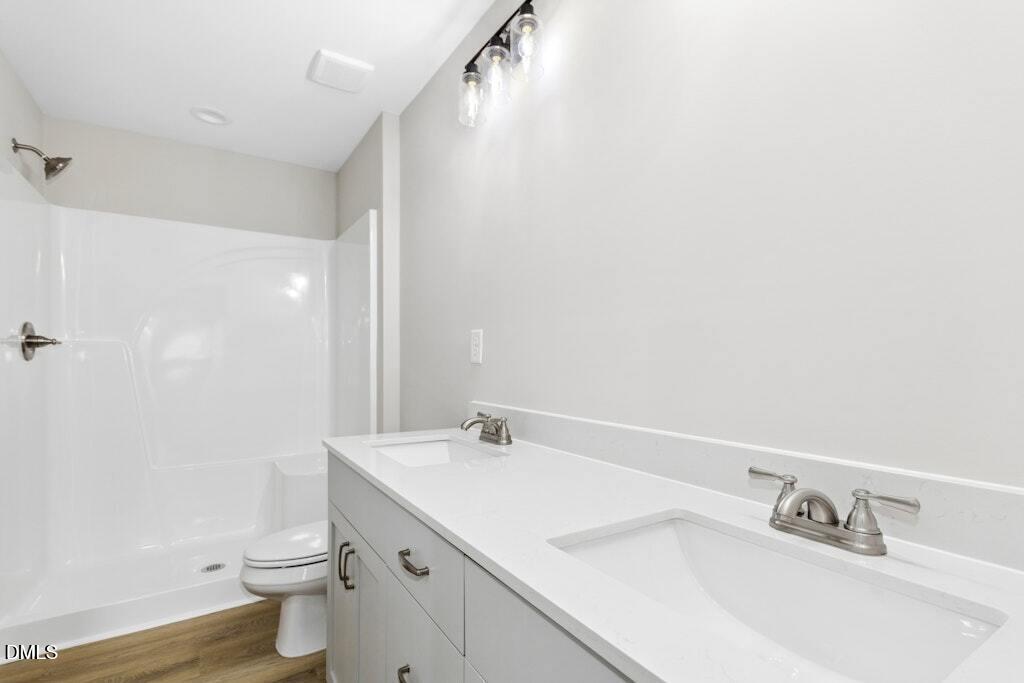 237 Rae Street Property Photo 13