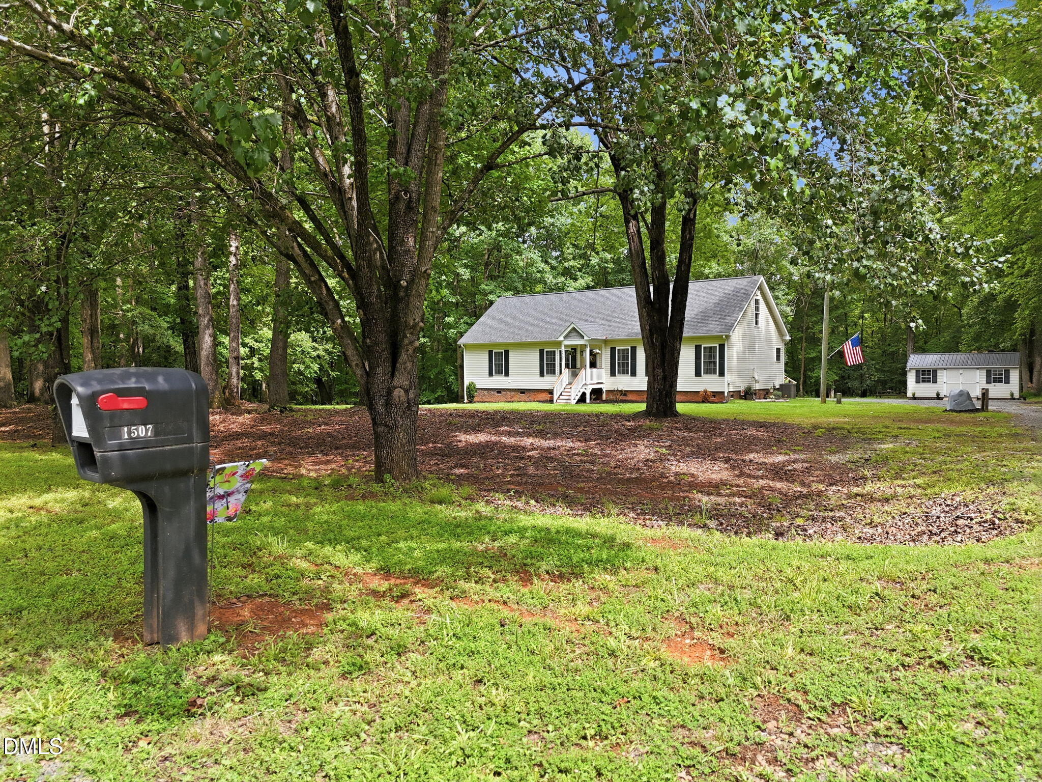 1507 Rainbow Circle Property Photo