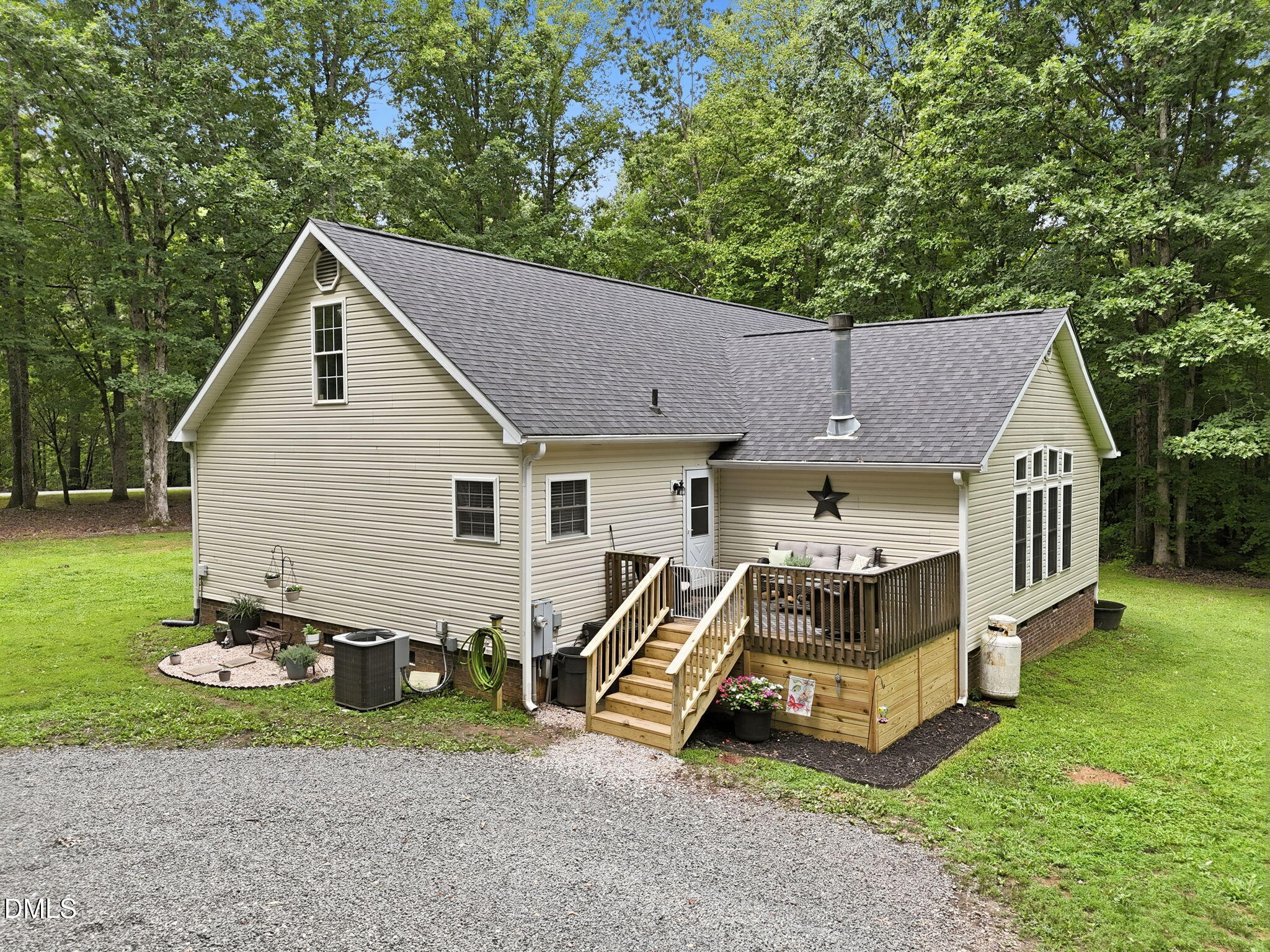 1507 Rainbow Circle Property Photo 16