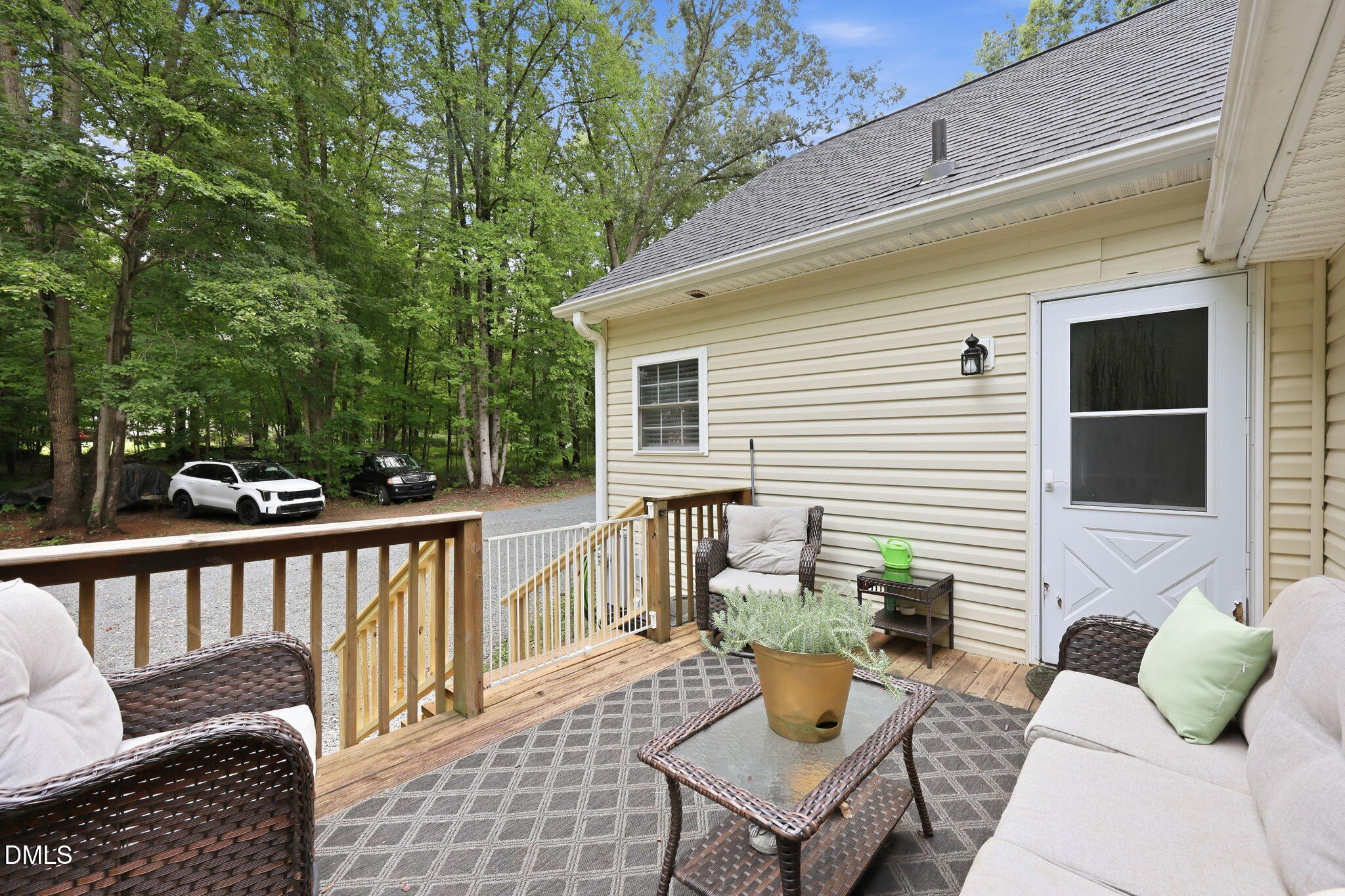 1507 Rainbow Circle Property Photo 25