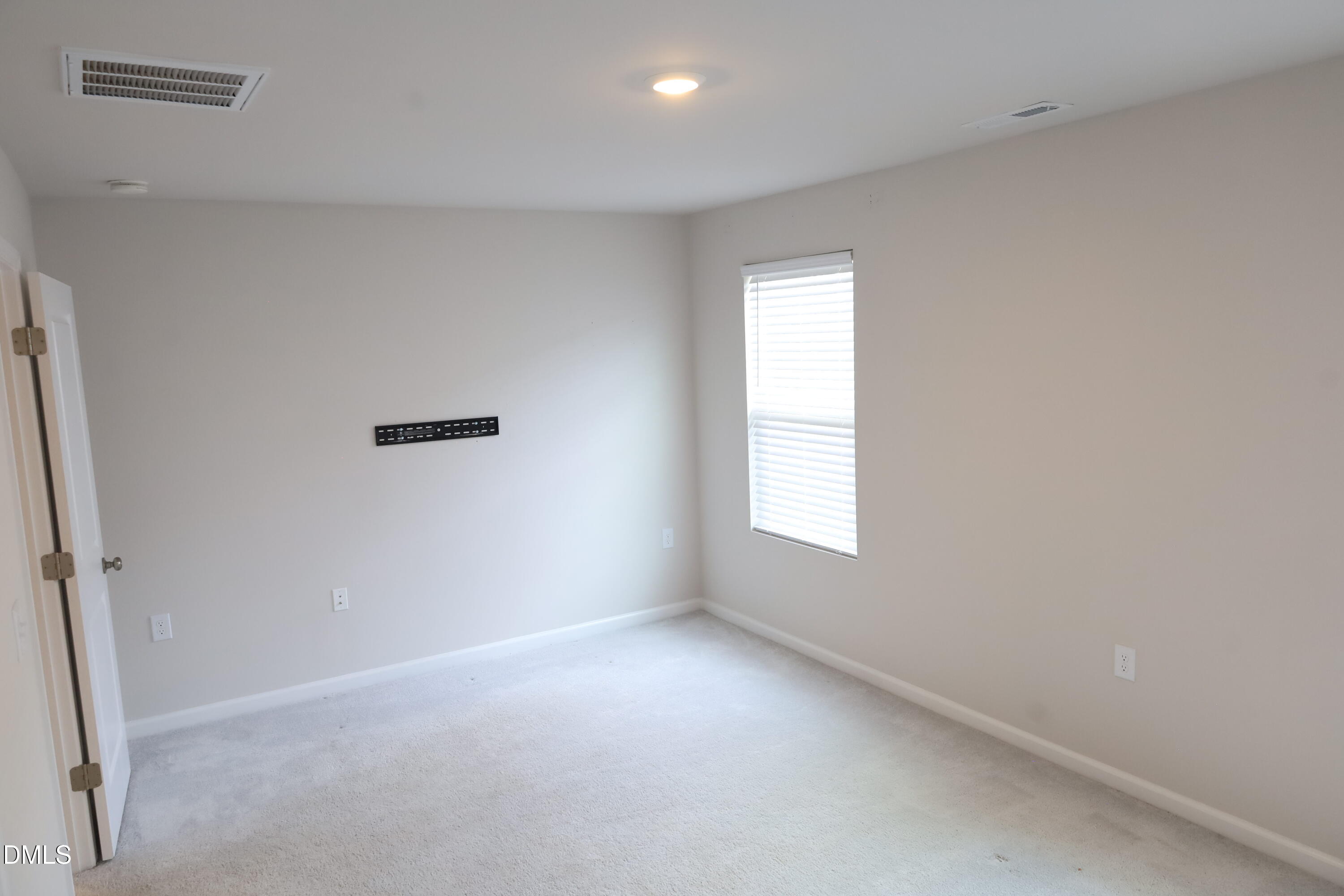 975 Highland Trce Drive Property Photo 7