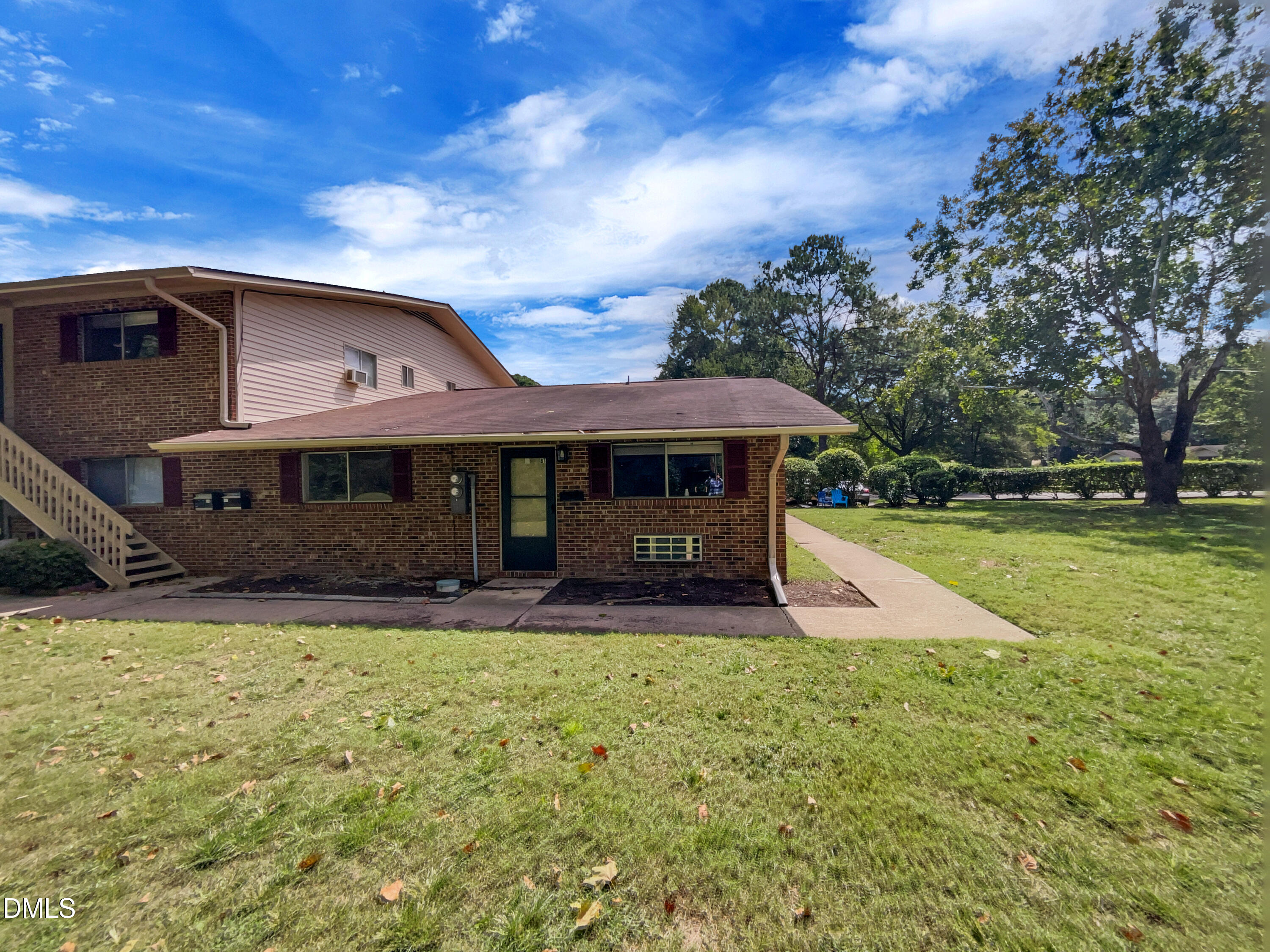 130 S Estes Drive Apt B7 Property Photo 16