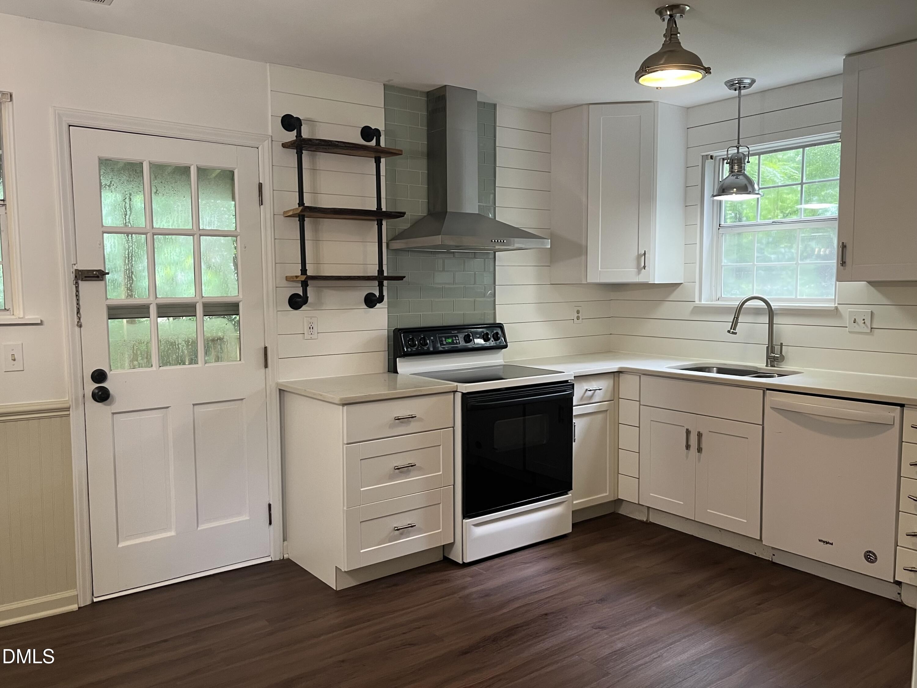 222 Waldo Street Property Photo 1