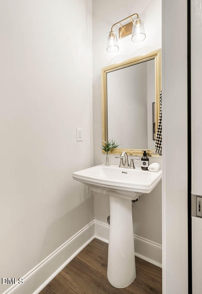 1047 Coldspring Circle Property Photo 33