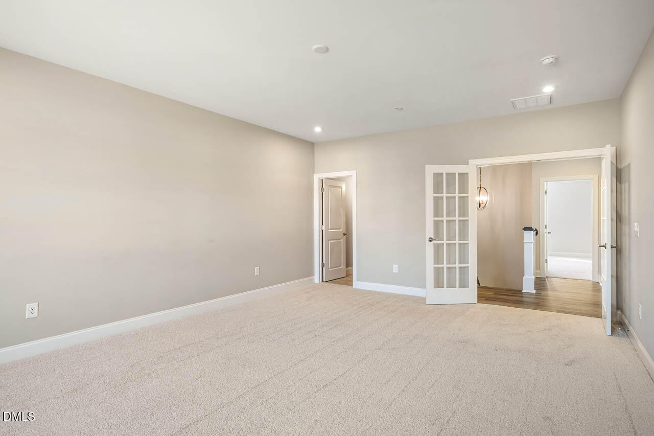 1047 Coldspring Circle Property Photo 37