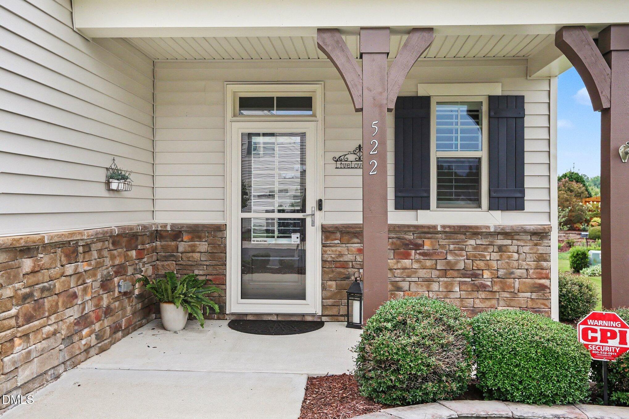 522 Brunello Drive Property Photo 2