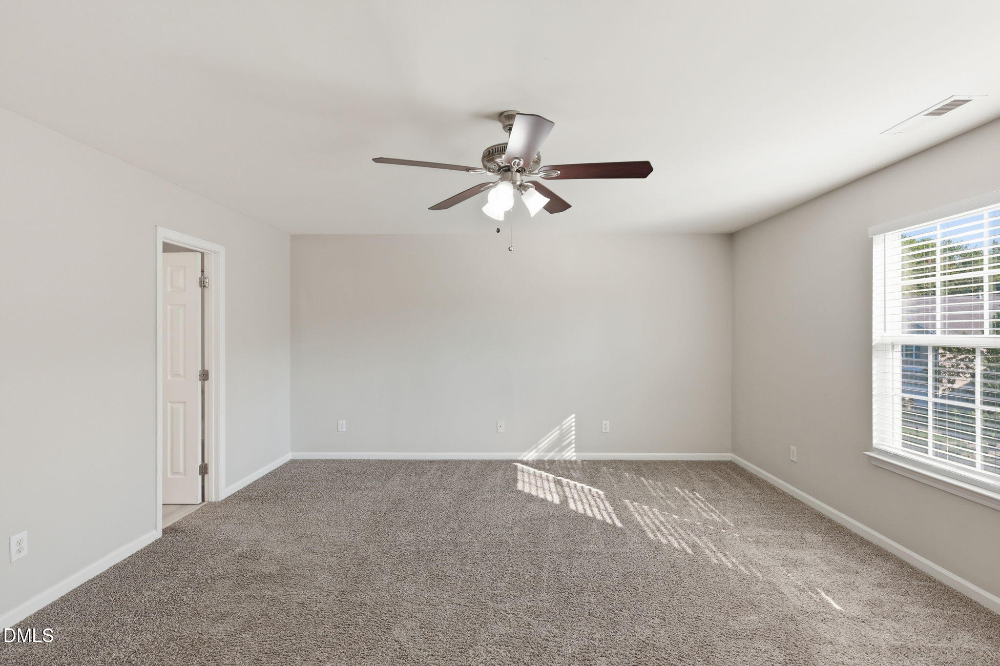 112 Jasper Point Drive Property Photo 17