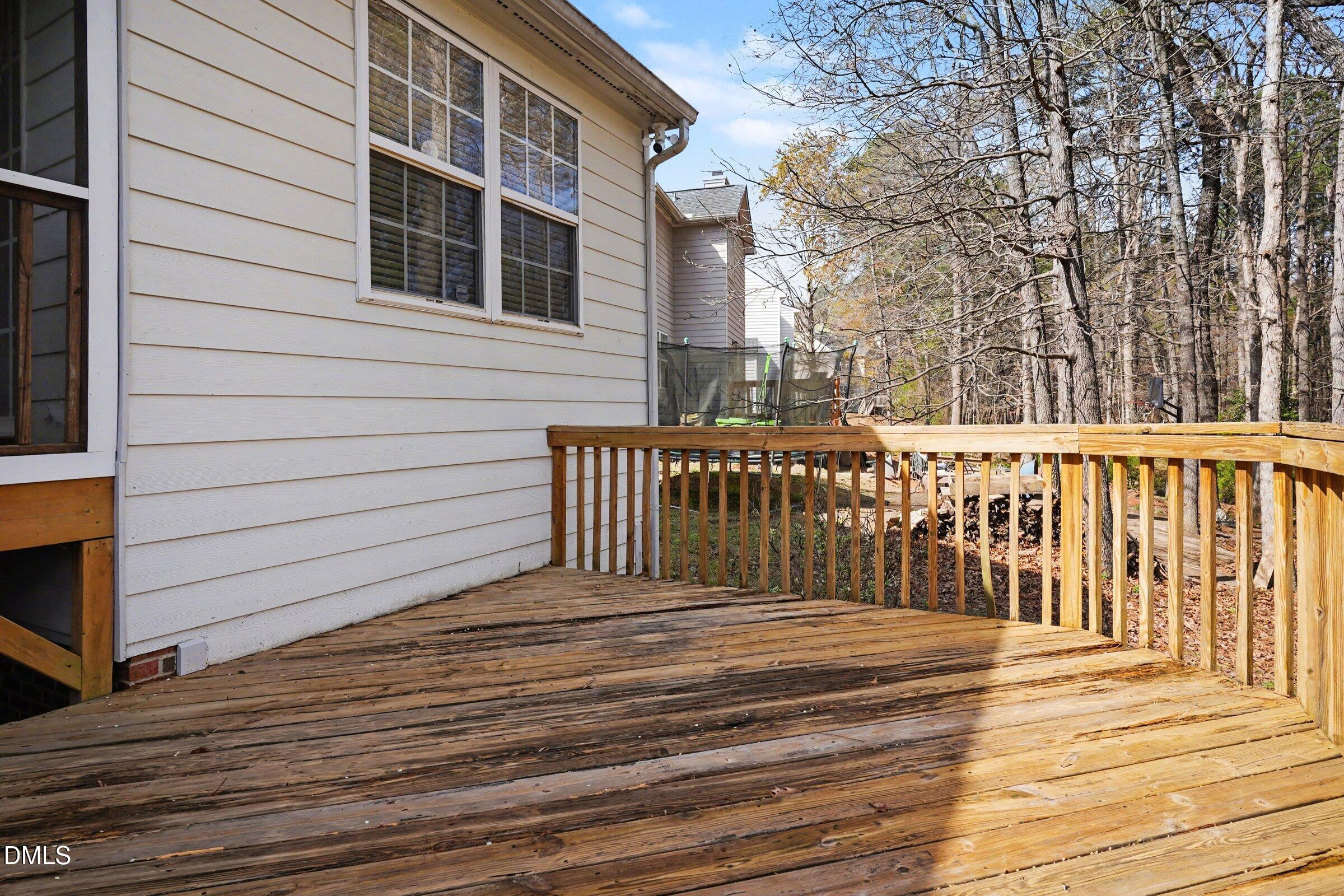5017 Casland Drive Property Photo 34