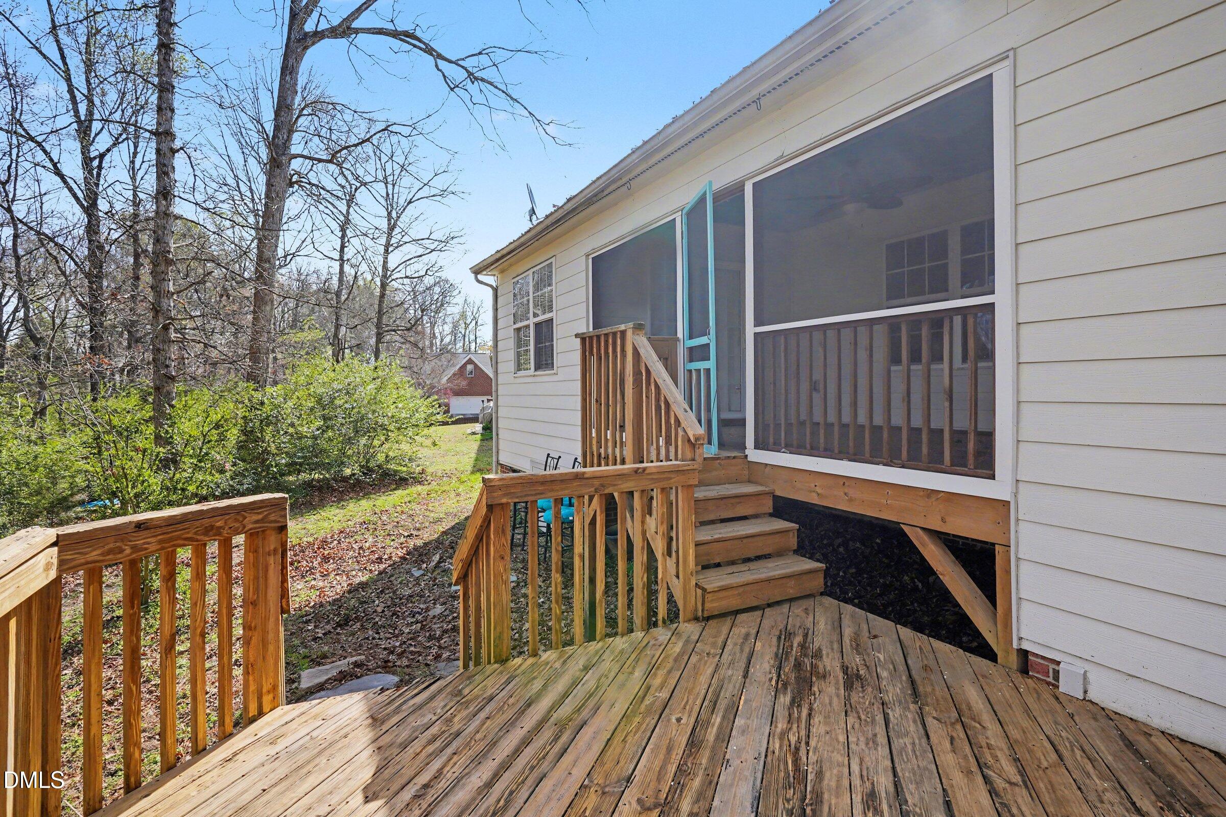 5017 Casland Drive Property Photo 35