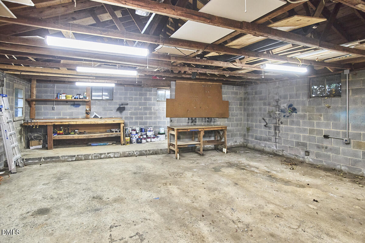 517 N Guthrie Avenue Property Photo 21